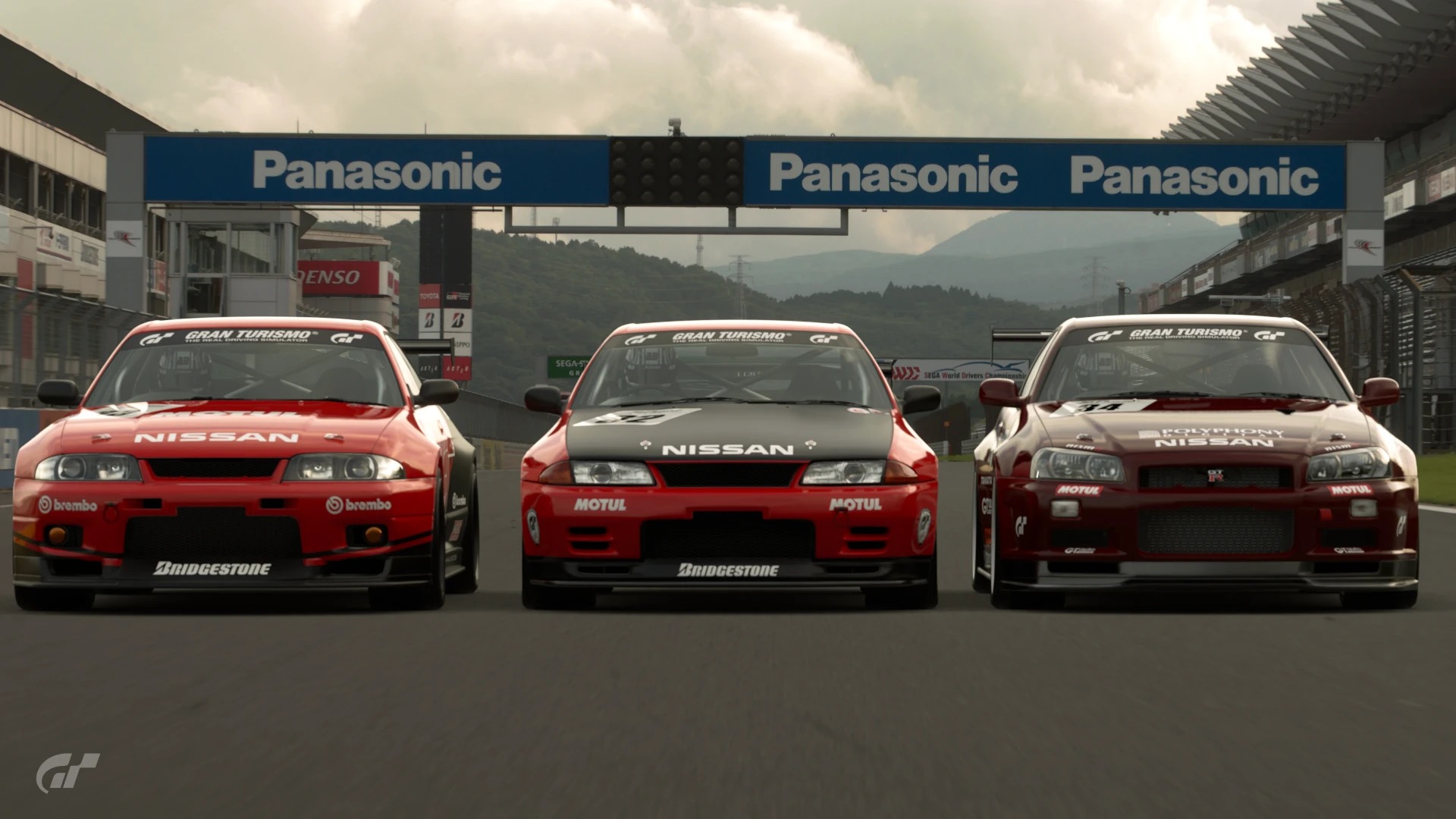 Nissan Skyline GTR touring car trio from Gran Turismo