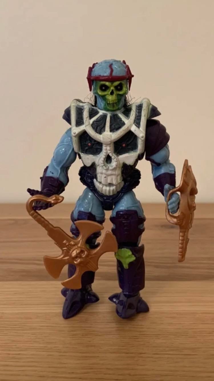 Battle Blade Skeletor from He-Man's New Adventures line