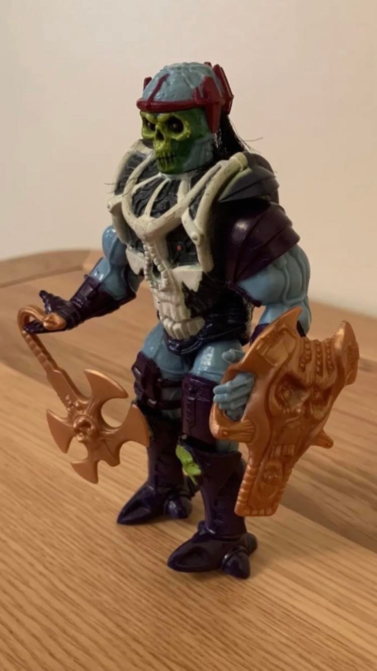 Battle Blade Skeletor from He-Man's New Adventures line