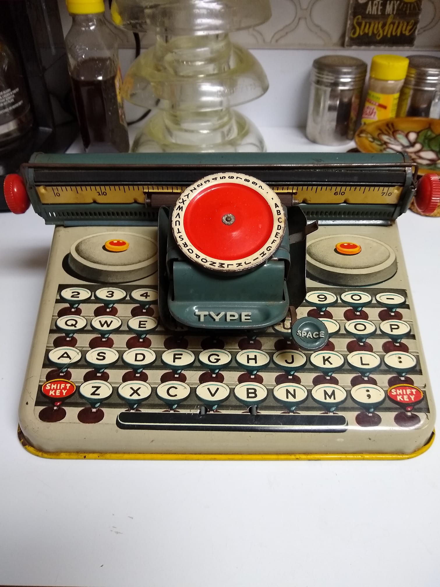I really wanted you guys to see this typewriter. It still got the 