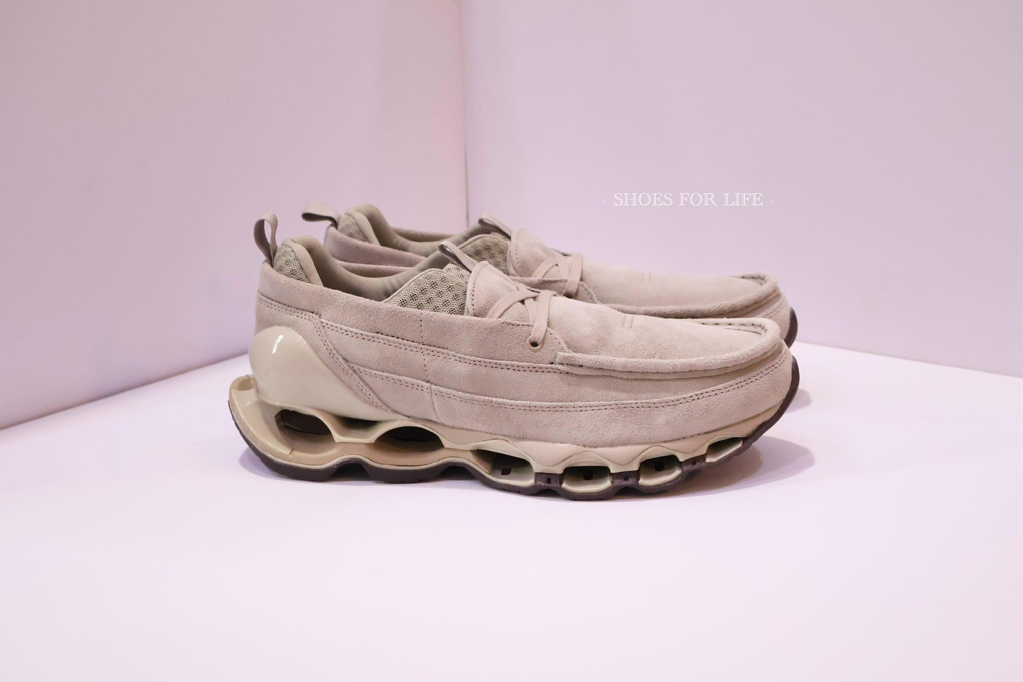 目的】: 販售** 【商品名稱】: MIZUNO WAVE PROPHECY MOC TAUPE 灰 