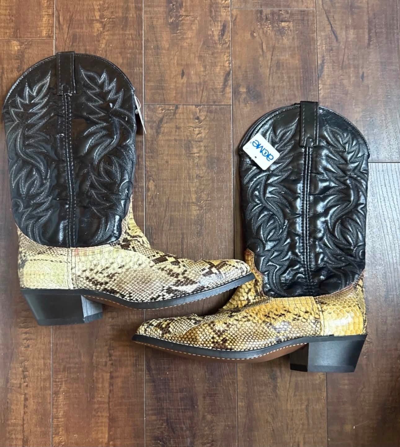 Any info on these 1989 authentic python?