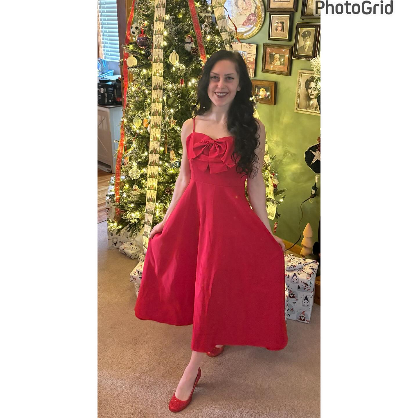 kylie christmas dress I didn't mean to so for rehearsals …. but also …. XMAS 🙃🤗🤪❤️ kylie jenner red dress Scalloped Lace Corset Bodice _label_Price Drop Size:XSmall