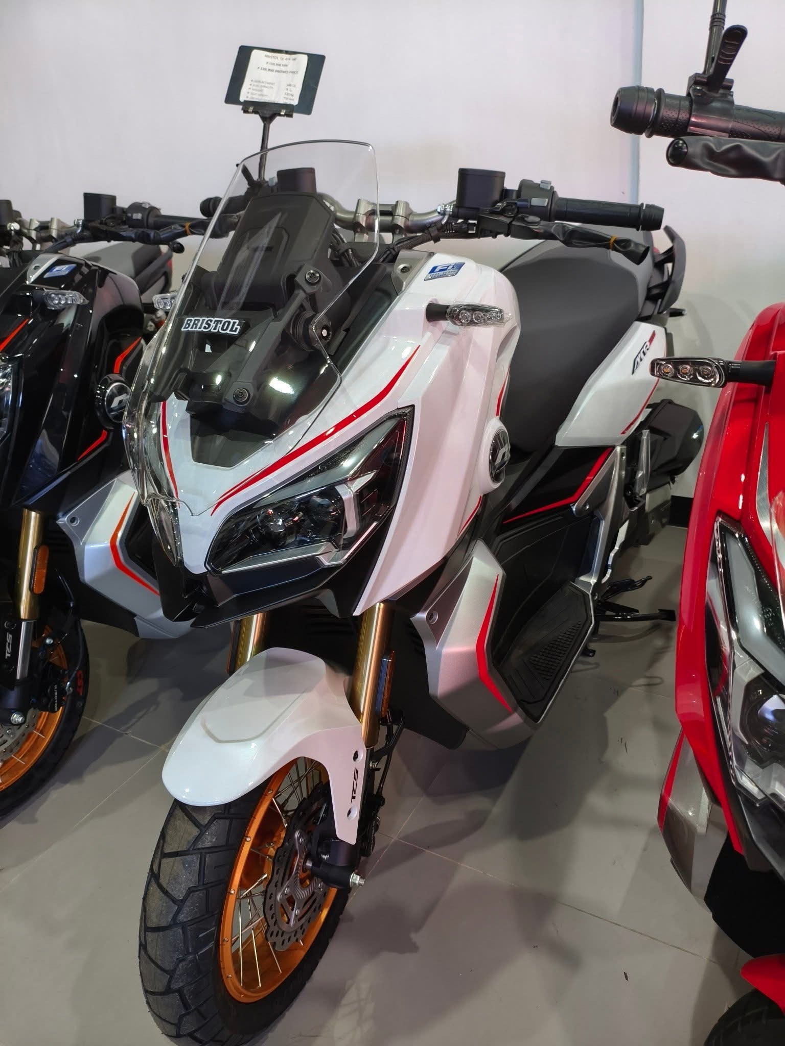 QJMotor Philippines | 🏍️ BRISTOL QJ ATR 160 — Hybrid Adventure Scooter ...
