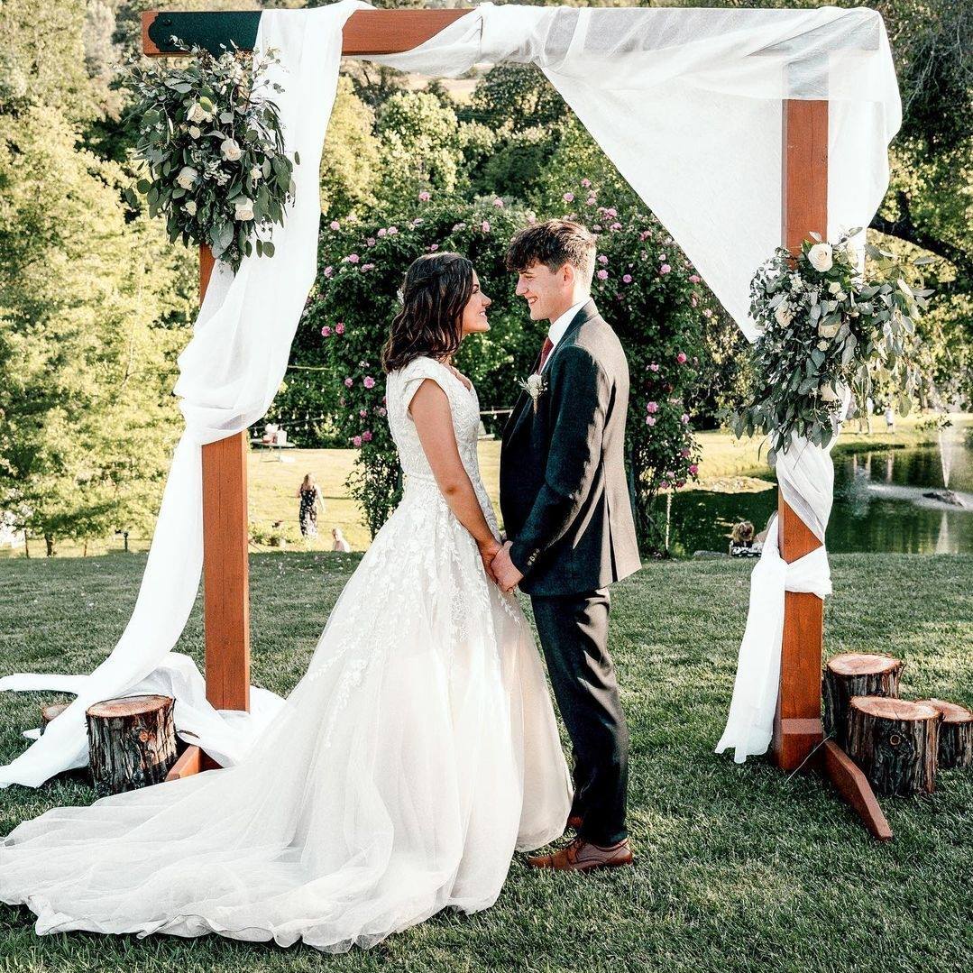 Sam & Jess - Sam & Jess added a new photo.