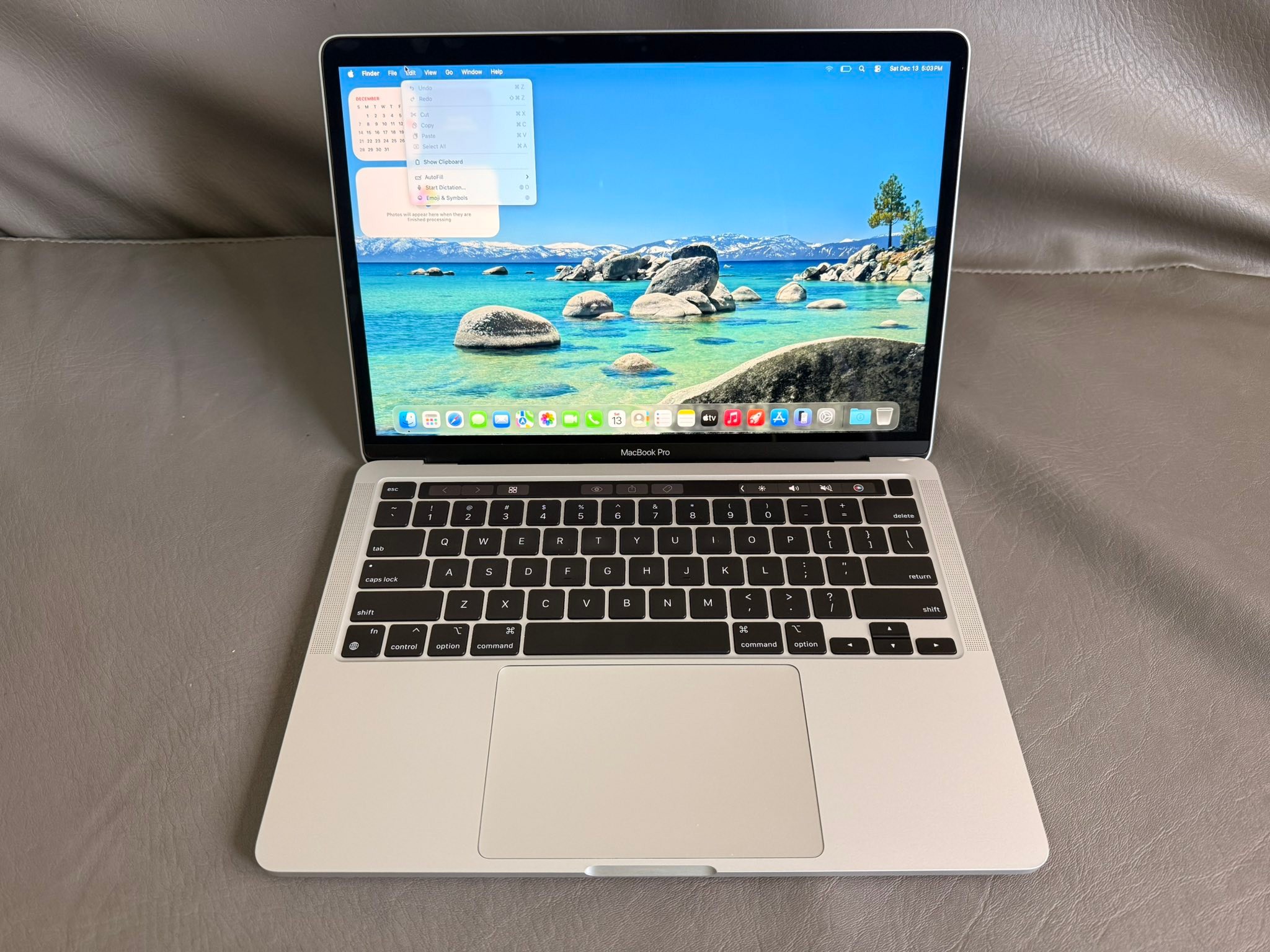 Macbook Pro M1 (13-inch, 2020) 16GBRAM 256gb SSD Silver • M1 chip 
