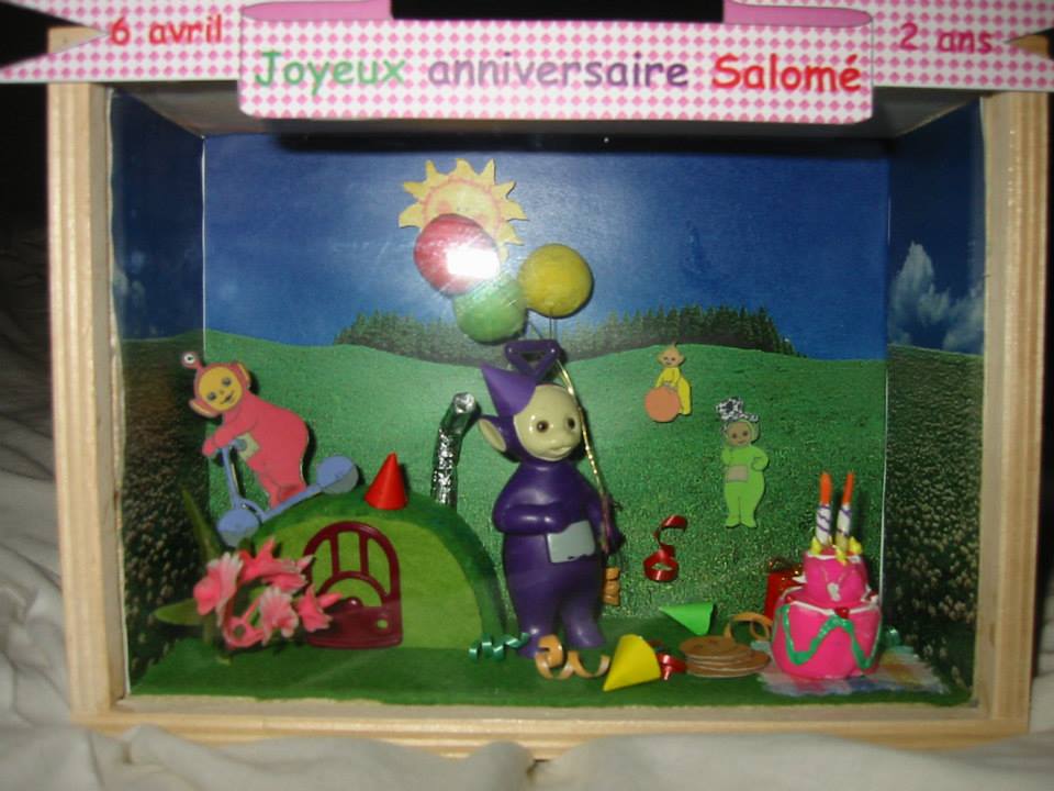 Les Vitrines Miniatures Personnalisees De Valerie Facebook