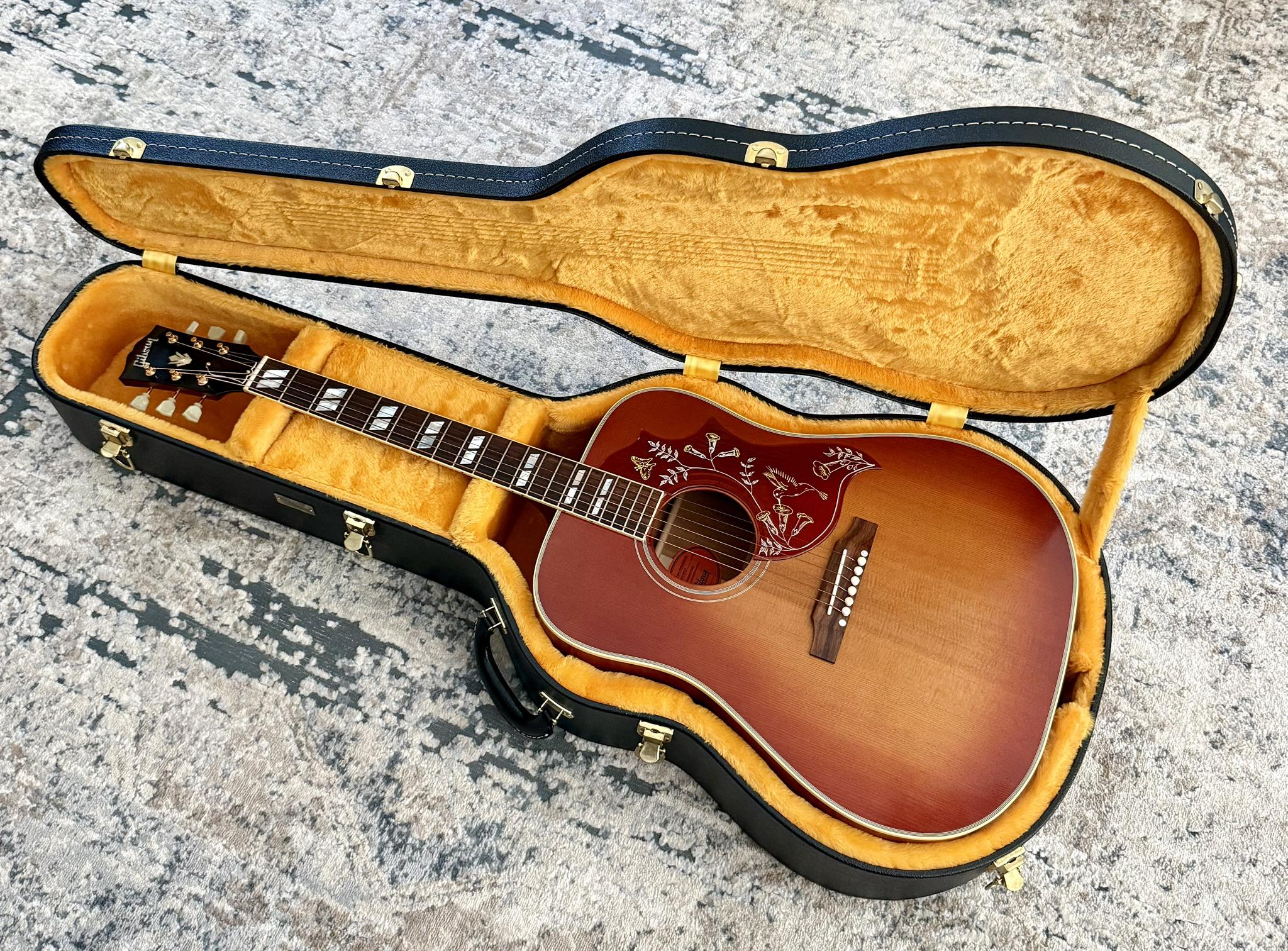 ギター SUZUKI Hummingbird FH-250 1970s ギター SUZUKI Hummingbird