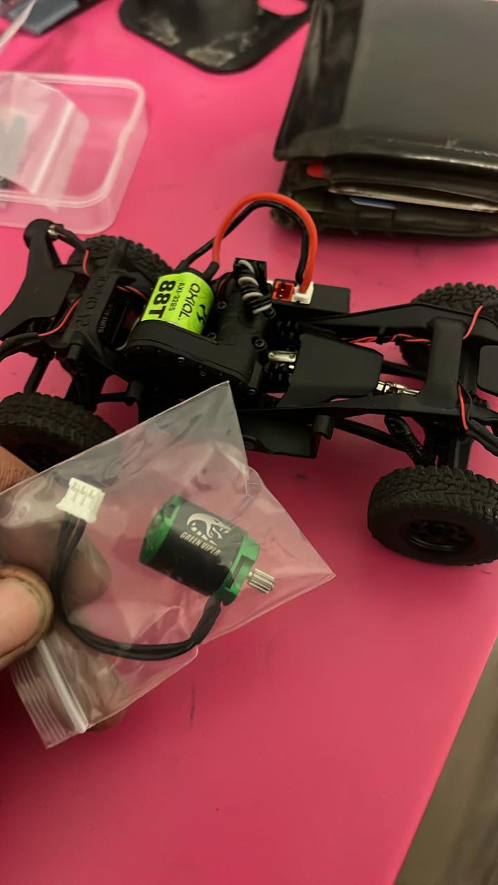 Motor Sin Escobillas INJORA Green Viper 1621 De 4300KV Para SCX30, Resistente Al Agua, Compatible Con ESC MBL32 Y Batería 2S