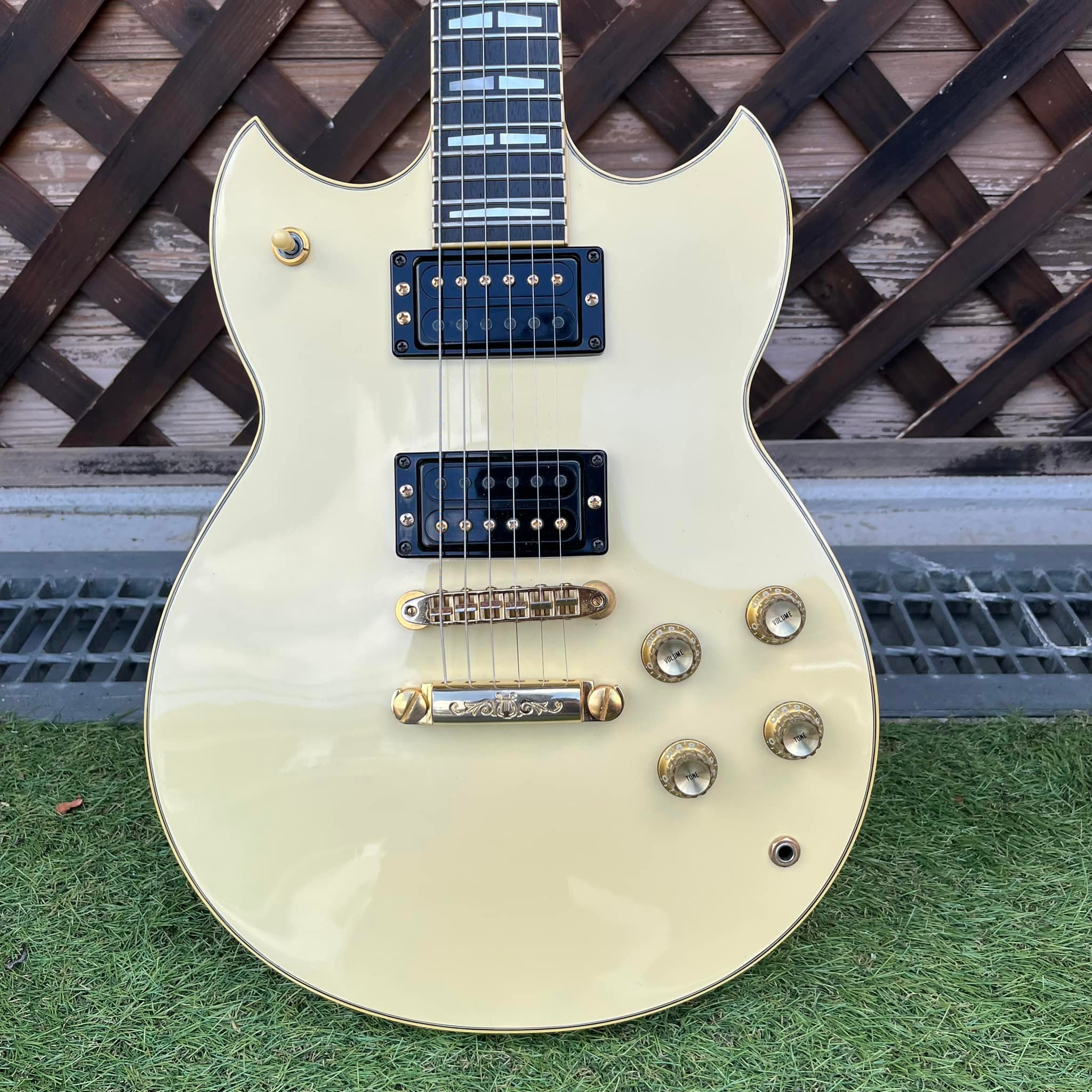What's the story behind my 1983 Yamaha SG1000-24 with Kahler-style