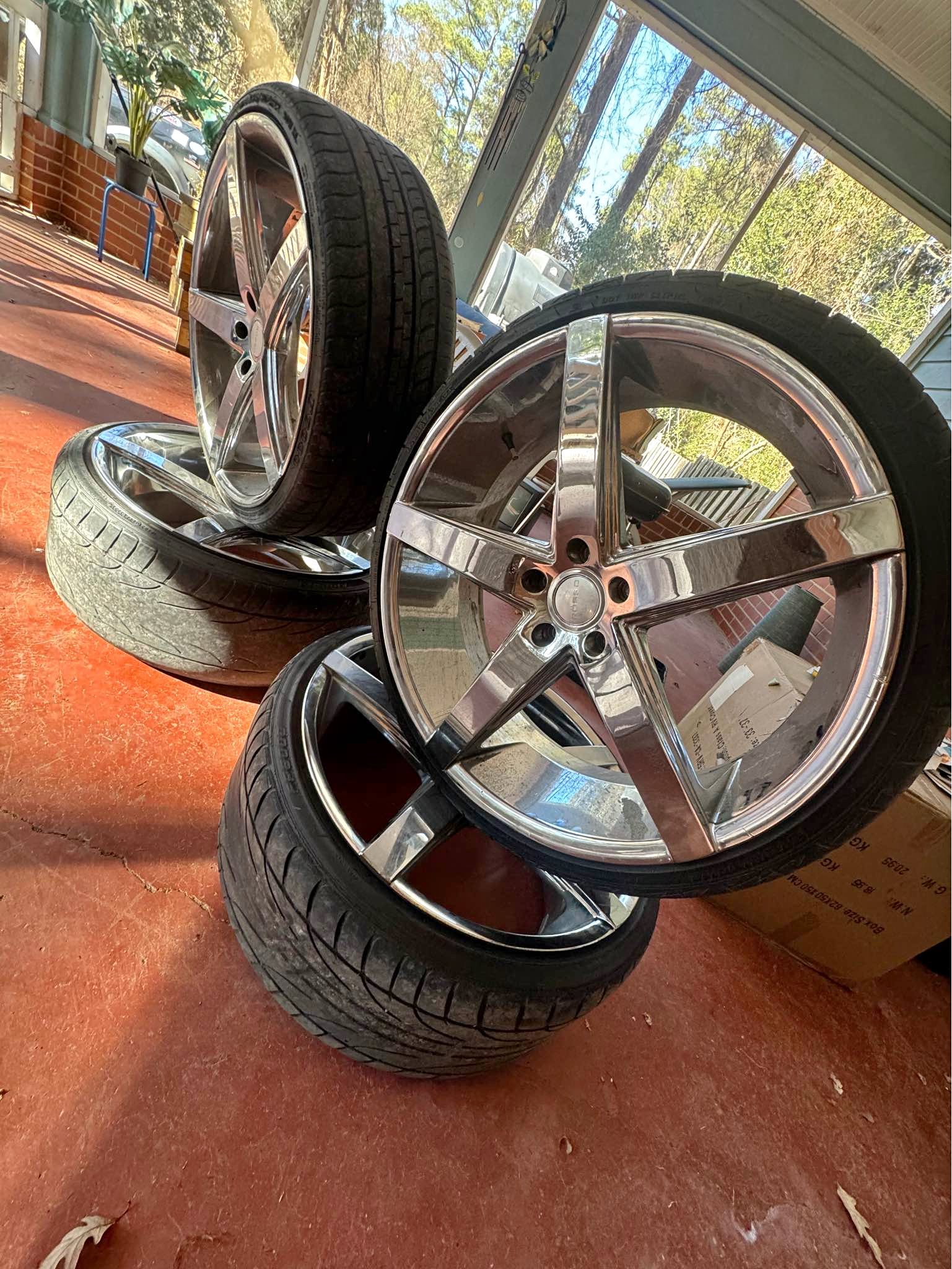Rosso rims 22’ - Car Wheels, Tires & Parts - Sanford, North Carolina ...