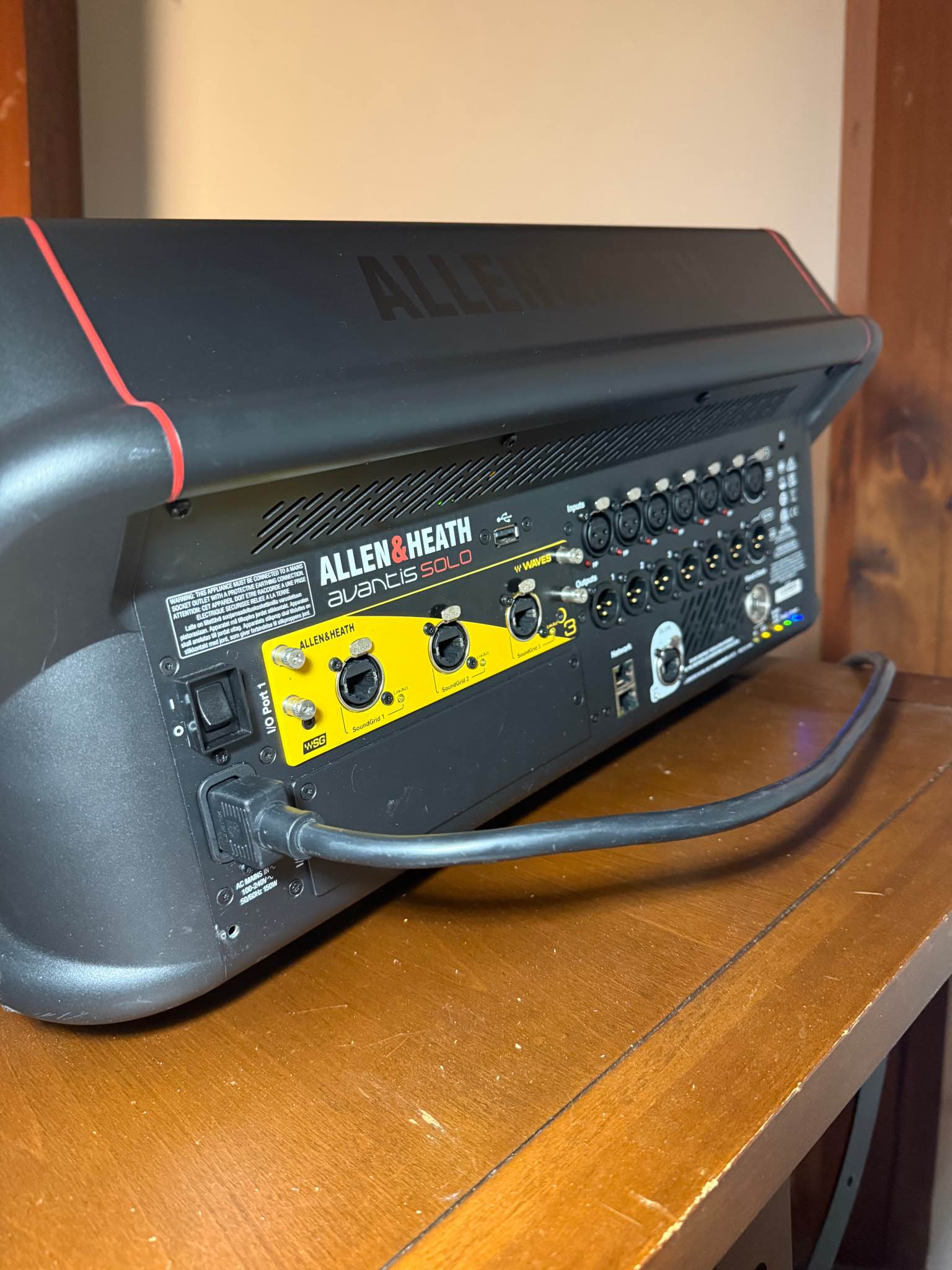 Allen & Heath Avantis Solo w Fly case and Dpack Plugin Bundle - Pro ...