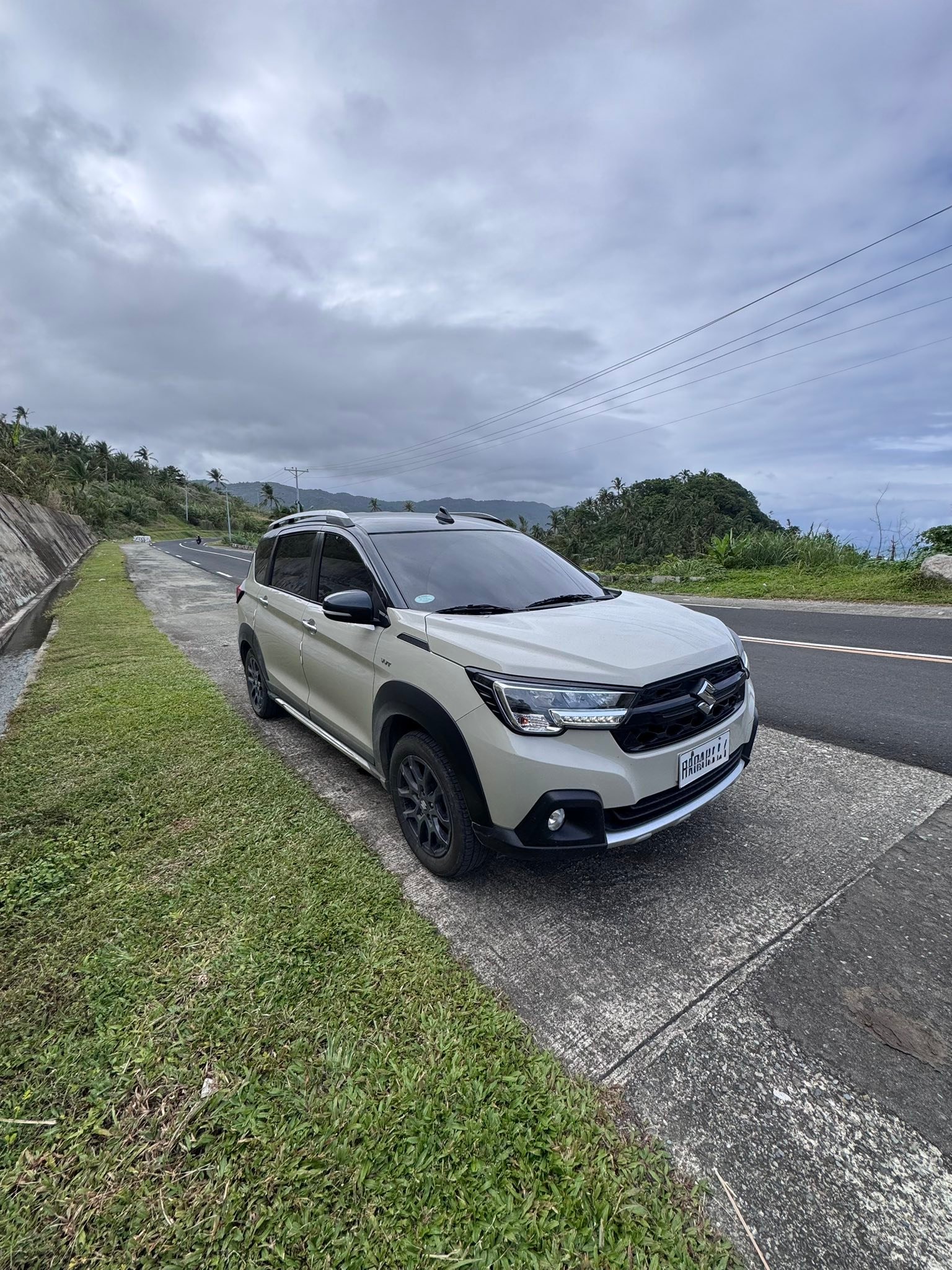 2025 SUZUKI XL7 GLX AT (HYBRID) – MONOTONE Key Details Engine: 1.5