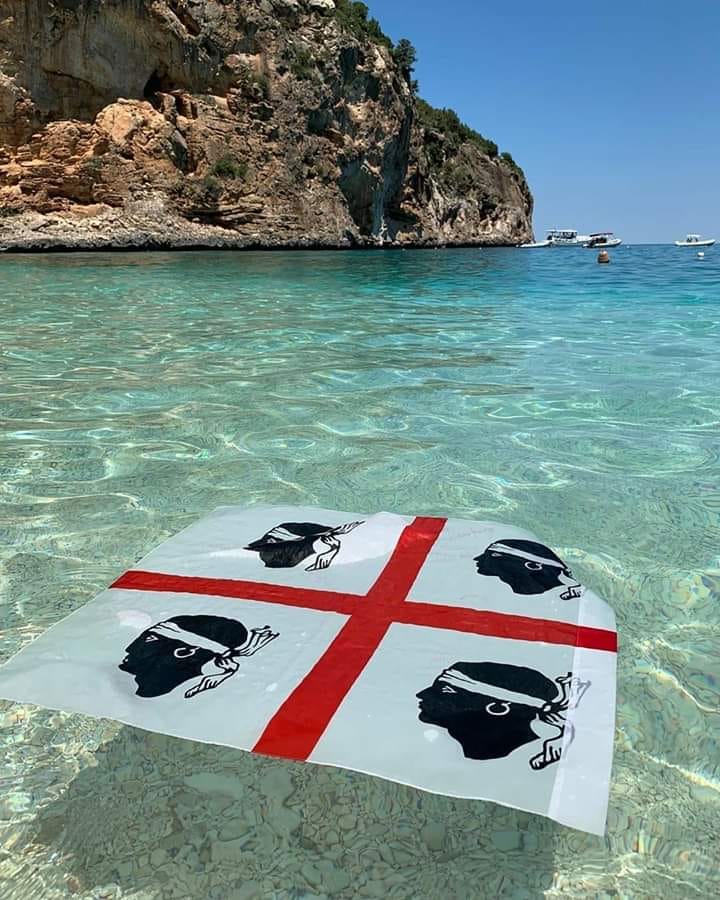 T-shirt Femme Avec Drapeau De La Sardaigne Et Cagliari - Manches Courtes, Coton, Blanc - Neuf Avec étiquettes