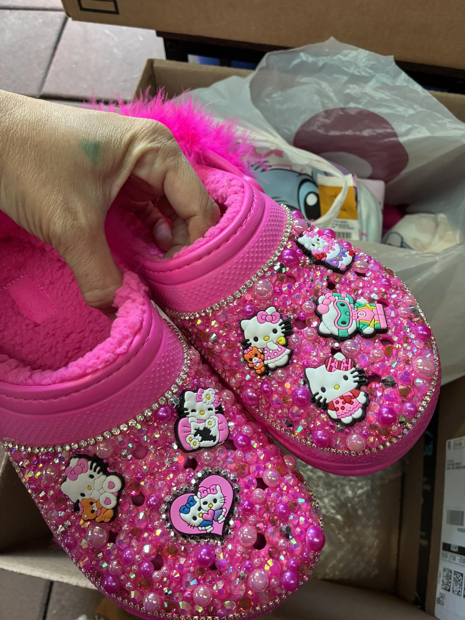 Hello Kitty 50th Anniversary Crocs kawaii level 67374207632062