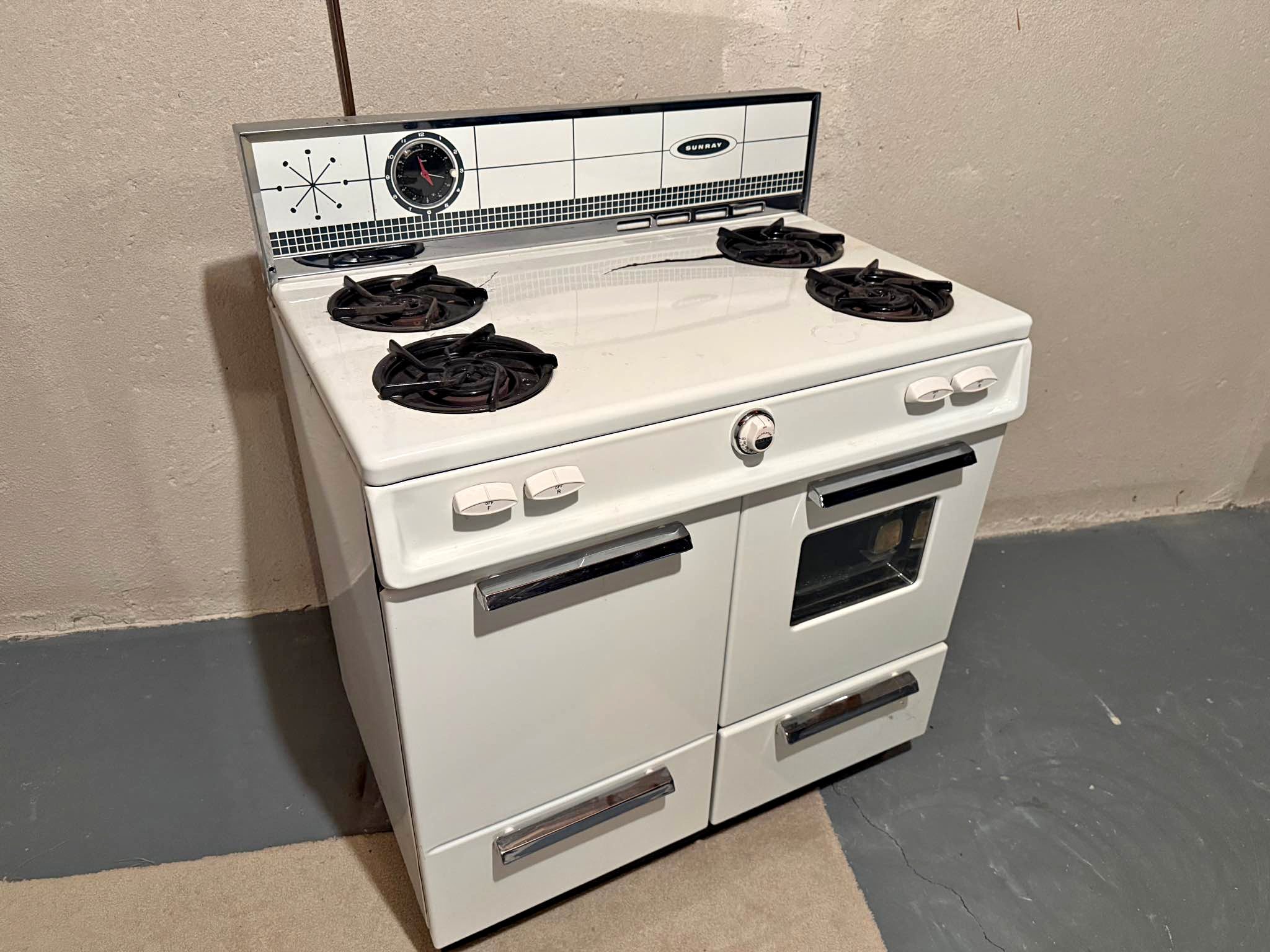 Free to a good home - beautiful Vintage Sunray Gas Range - Stoves ...
