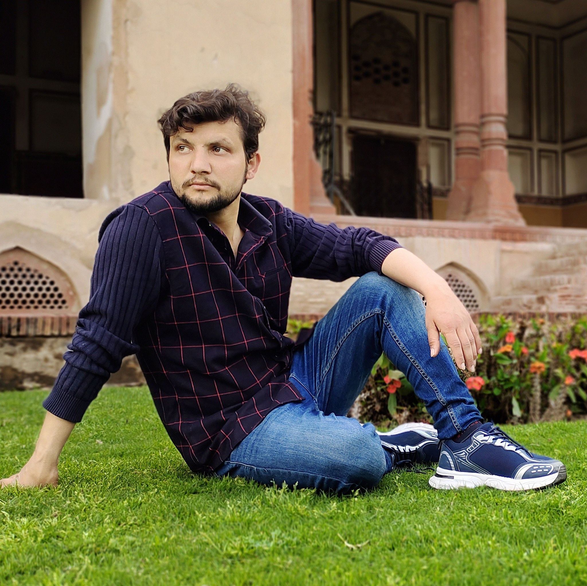 Raees Khan