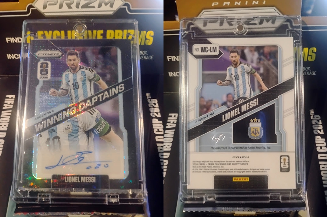 Messi's match-worn laces are inside this card 🤯