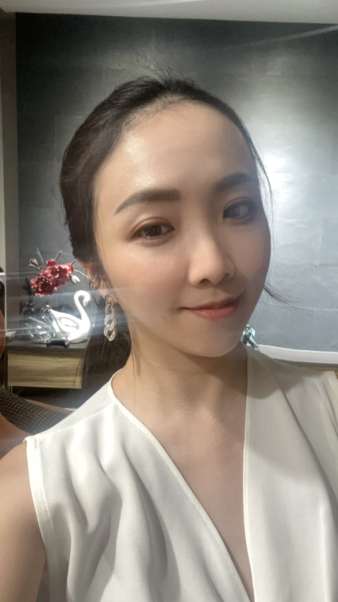 李 依凌 - 李 依凌 added a new photo.