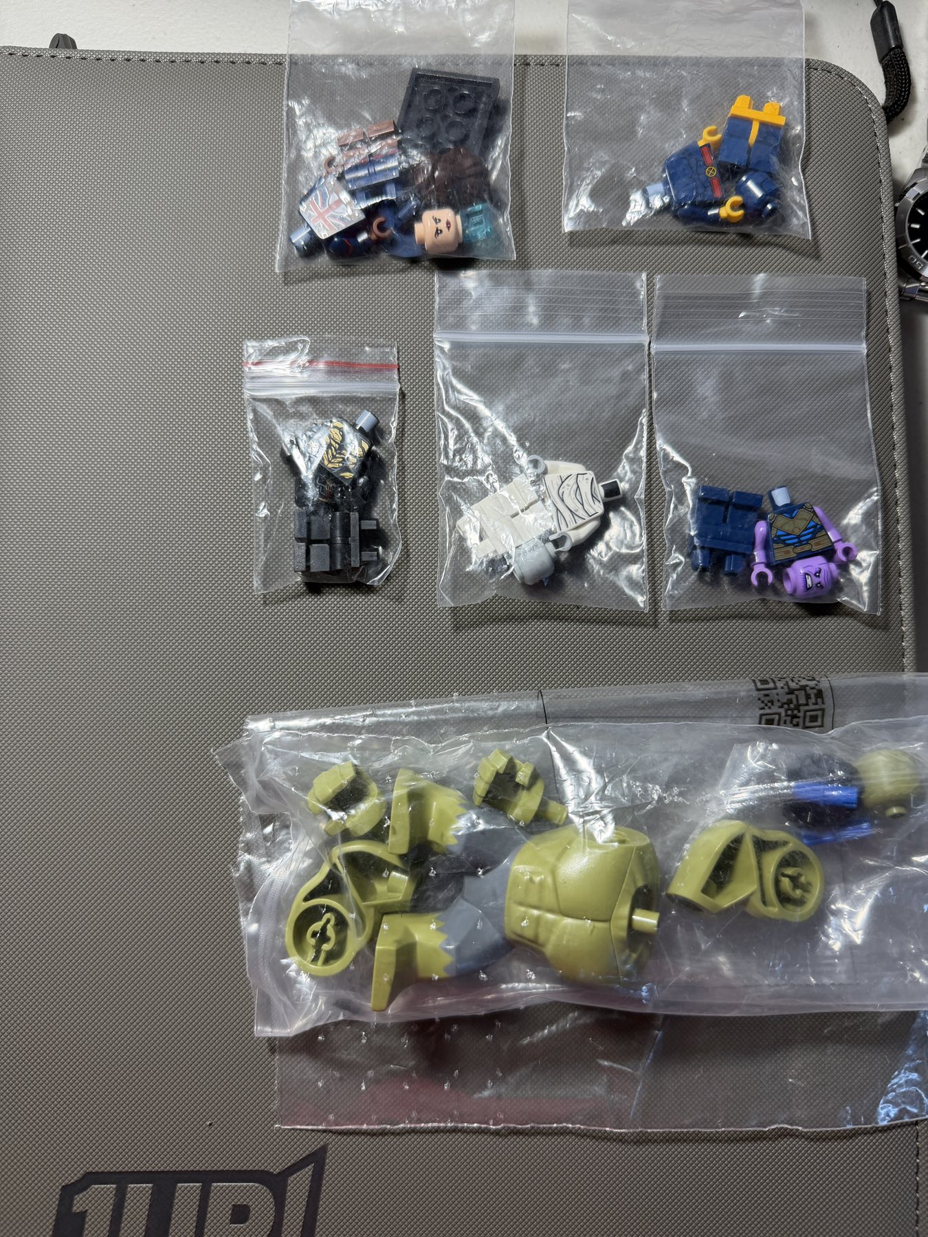 Selling my minifigs VULTURE 850 WHIPLASH 500 SPIDERMAN 150 BLADE