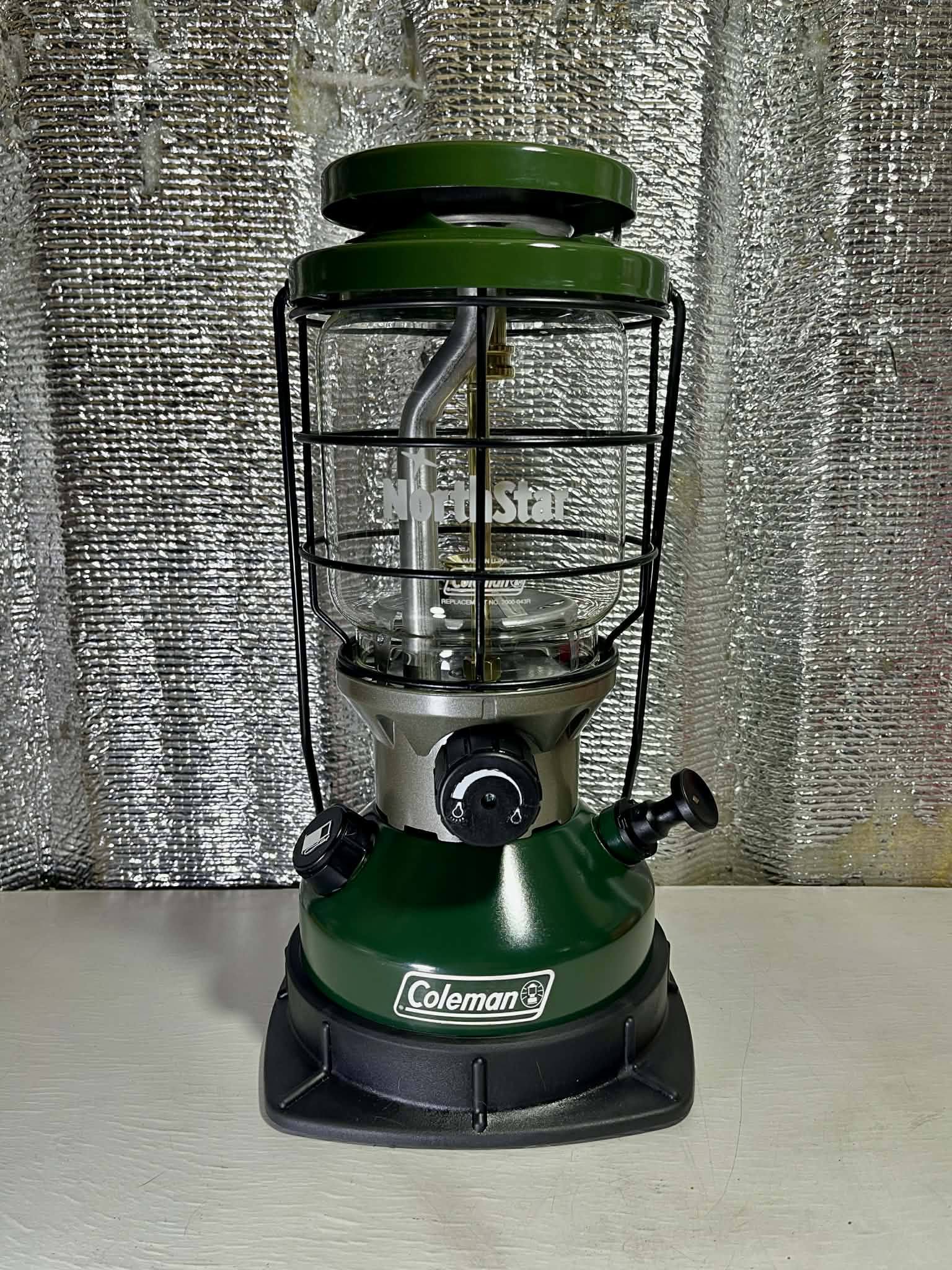 ❌ขายแล้ว❌ ♠️ Coleman Lantern. 🌟 NorthStar. Model : 2000-750J