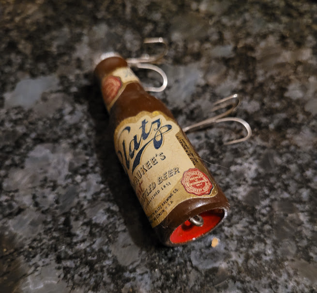 fish lure coming out of a bottle alcoholic Schlitz Beer Novelty with Box They really work 1990 JIM BEAM Magazine Ad