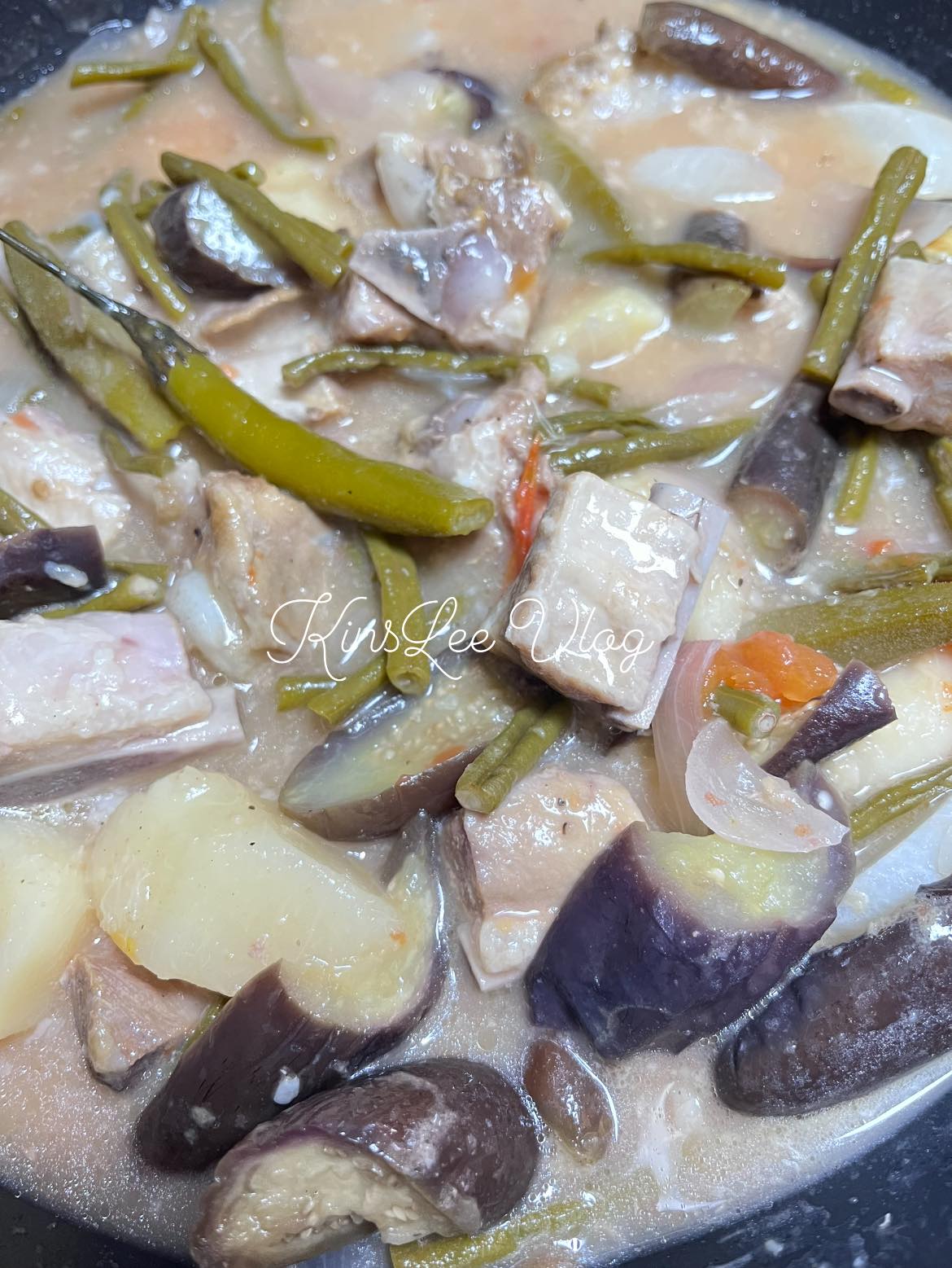 Pinoy Ulam Ideas | Sinigang na pork ribs for lunch😋Kain na po tayo mga ...