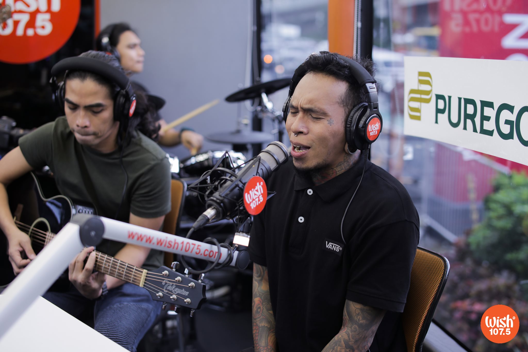 Wish 107.5 - IN PHOTOS: During their debut Wish Bus...