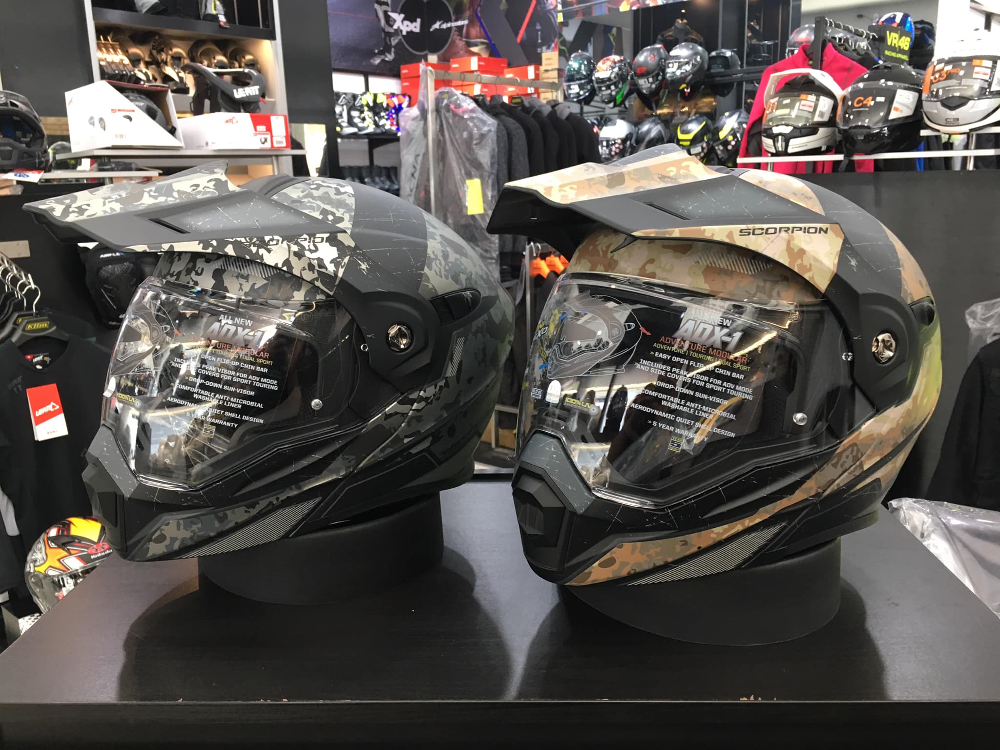 scorpion adx 1 helmet EXO-AT960 Modular Monk Black/Red / Large The best Scorpion EXO Scorpion ADX-1 Helmet - Battleflag