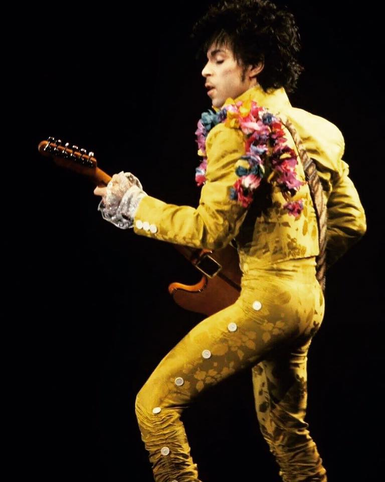 Can you guess what Prince era this outfit is from? 👀💜 Swipe to