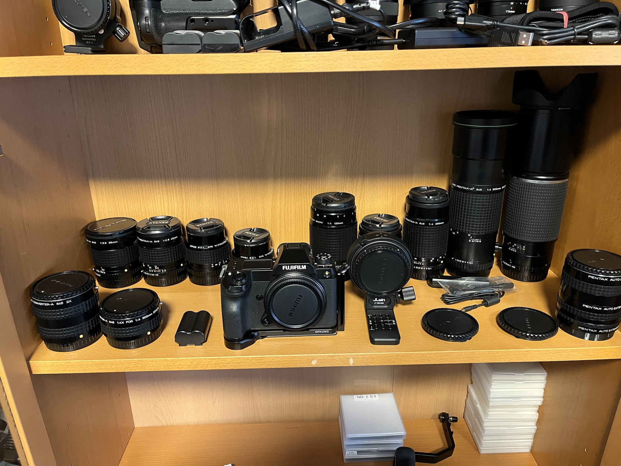 GFX100s + Pentax 645 45-85mm f4.5 / 80-160mm f4.5