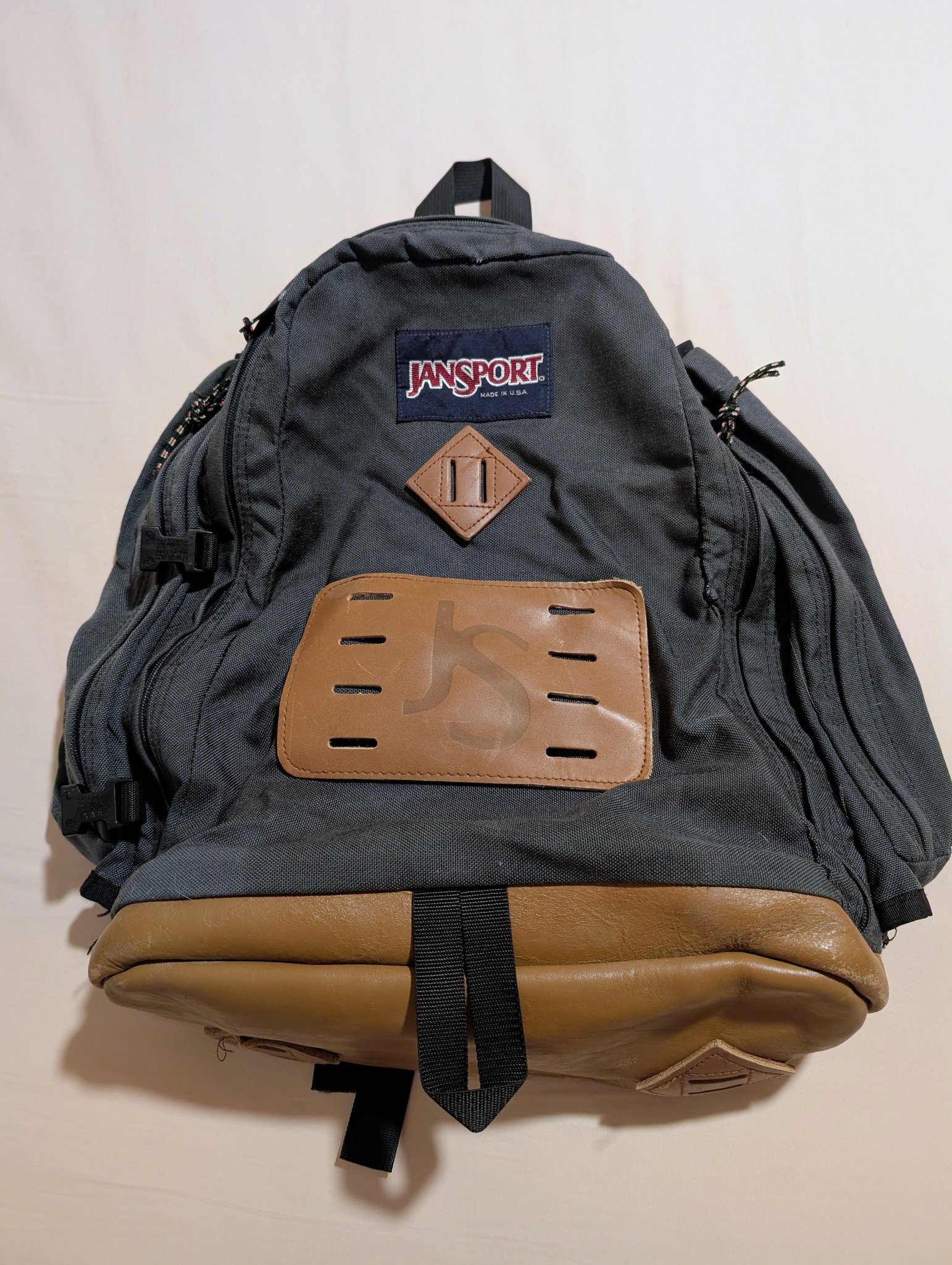 jansport backpack with detachable daypack Spring Break Classics Series Featuring back Built for the daily grind