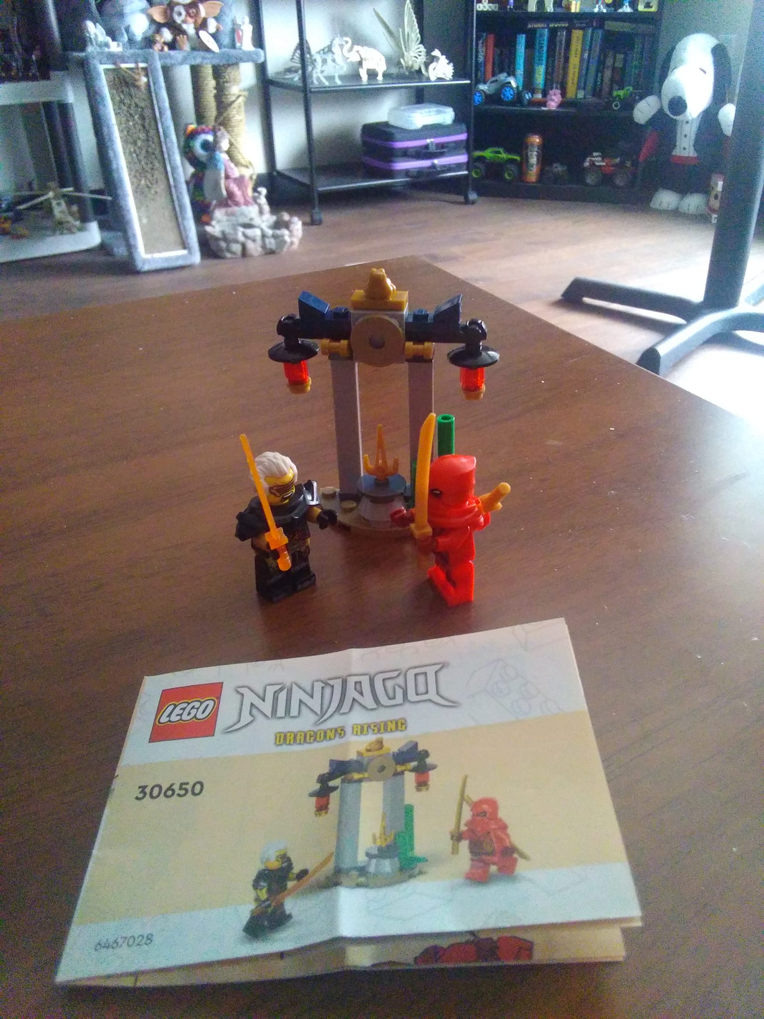 I made my first Lego Ninjago set ^_^