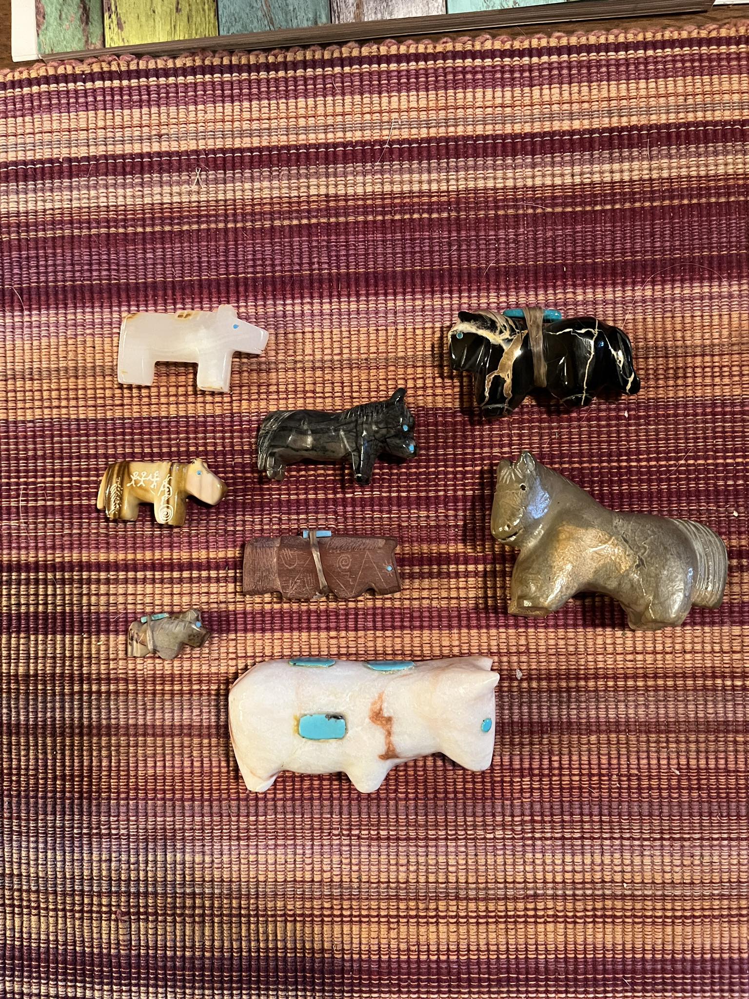 Identify zuni, NM fetish horse artists?