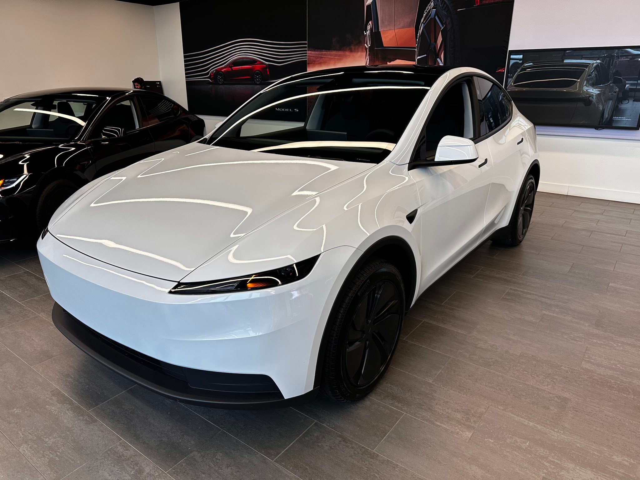 美版Model Y Standard近距離看 | Facebook