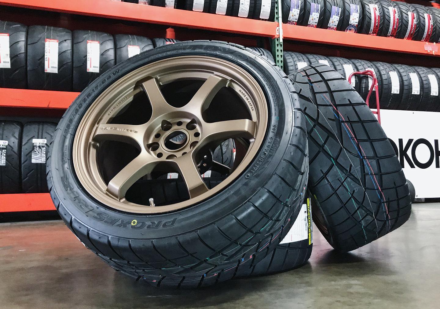 R Compound - 255/40/17 Toyo R1R tires (200TW) on 17x9 Gram Lights