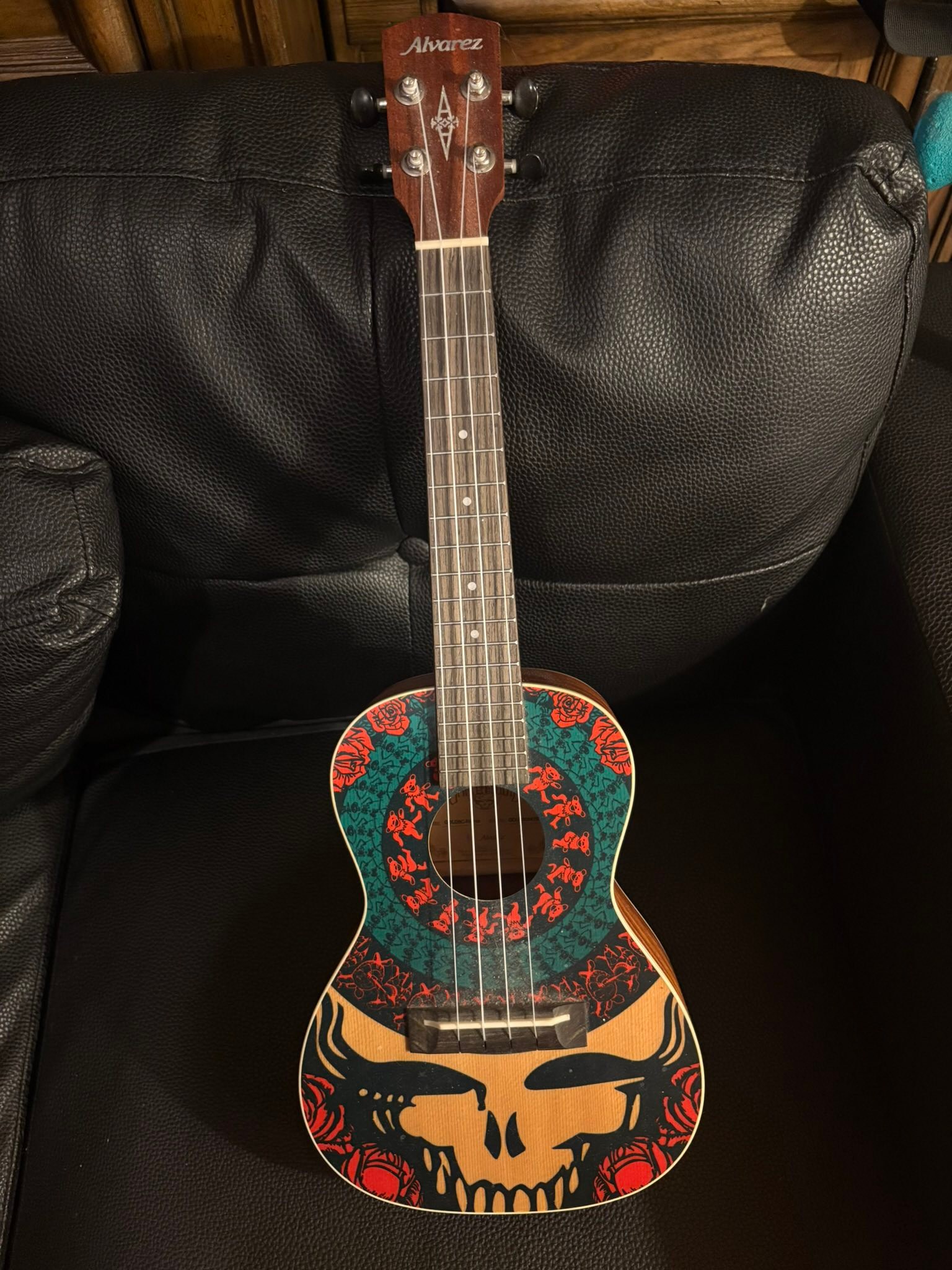 Grateful Dead 2019 official guitars available now