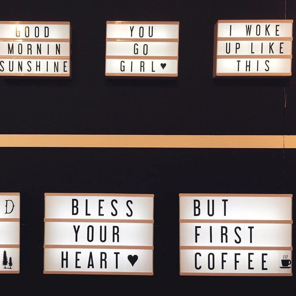 The Light Box ป้ายไฟตัวหนังสือ | Bangkok