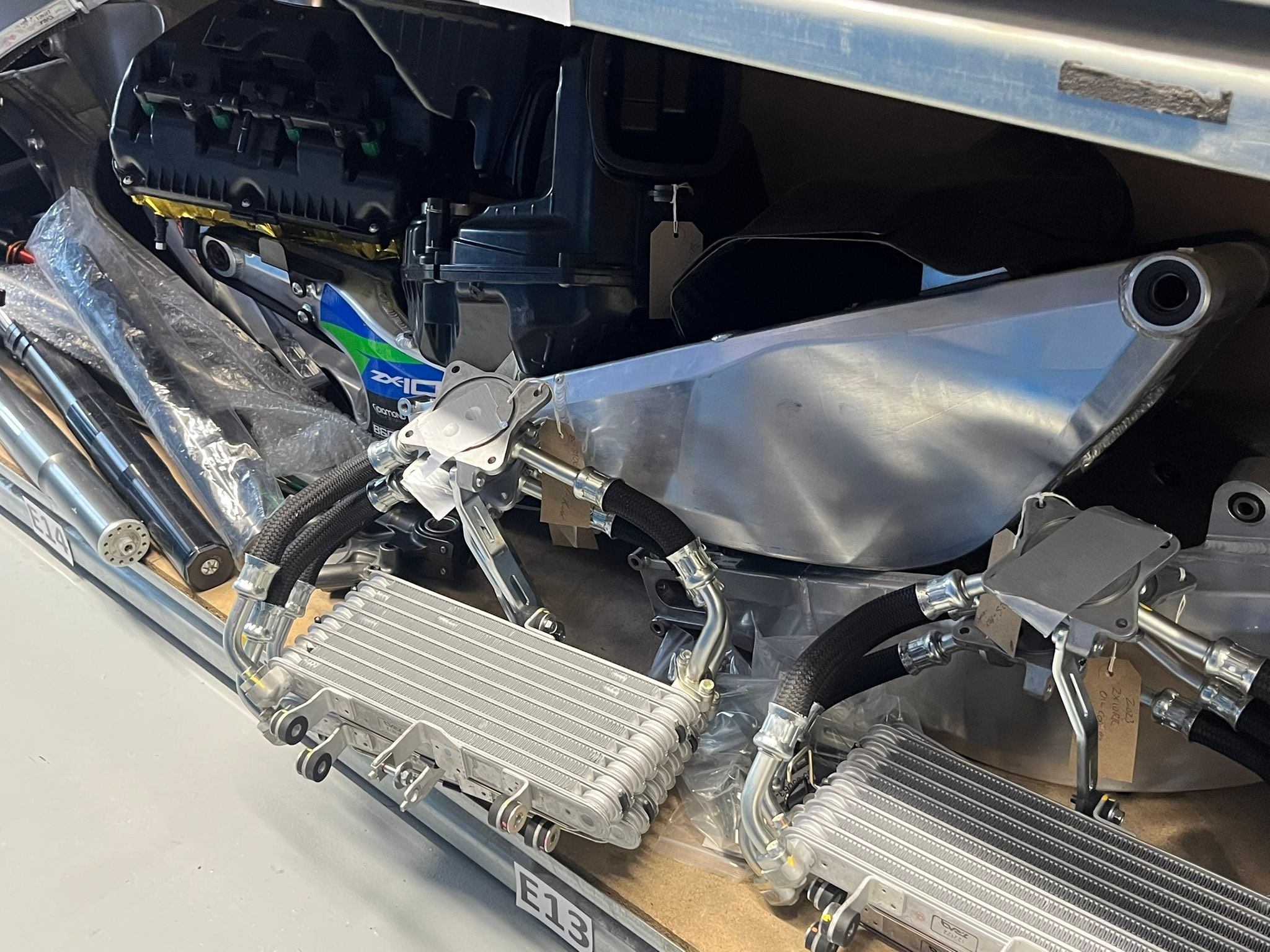 Kawasaki ZX10R parts and spares for sale