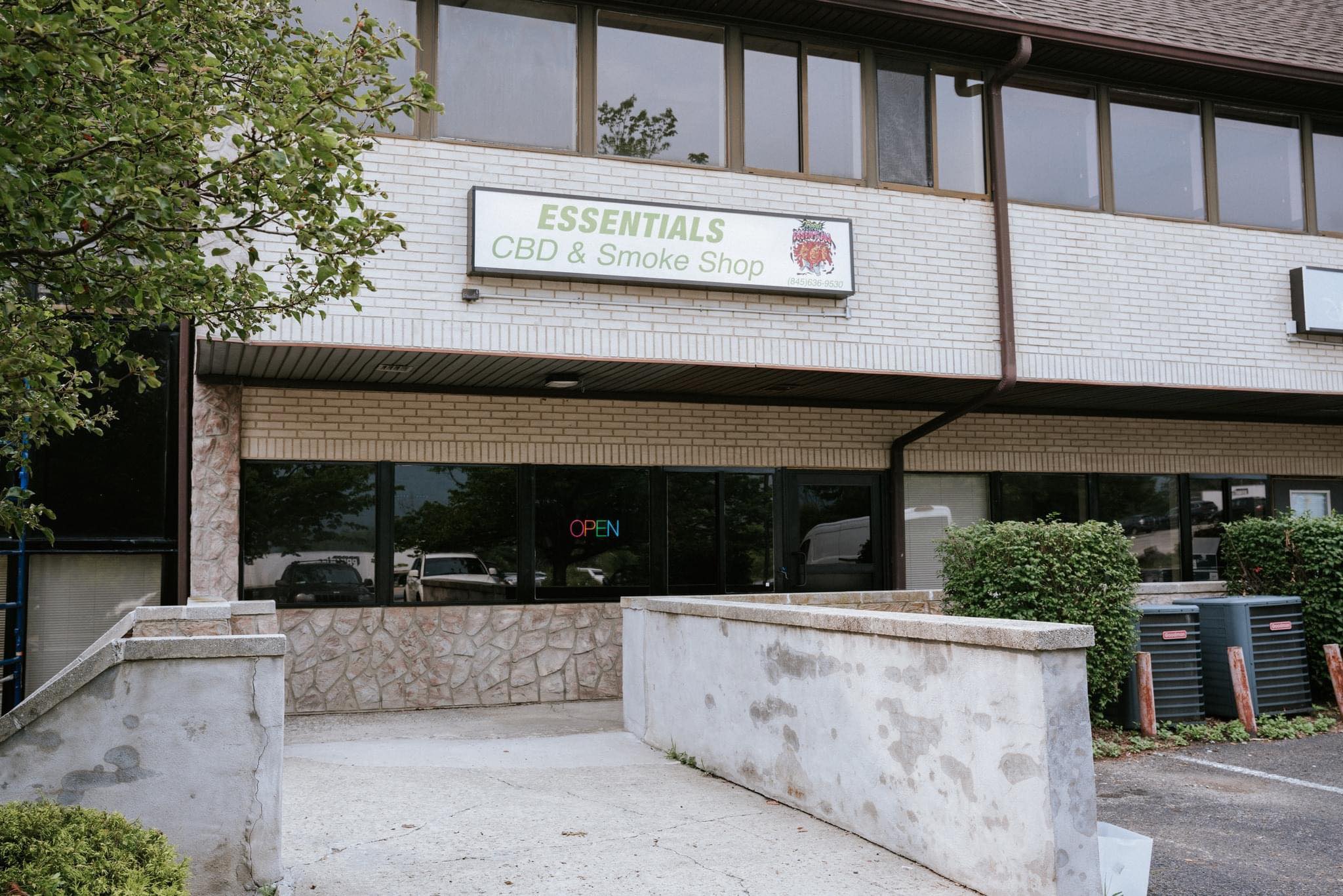 Essentials CBD & Smoke Shop | Harriman NY