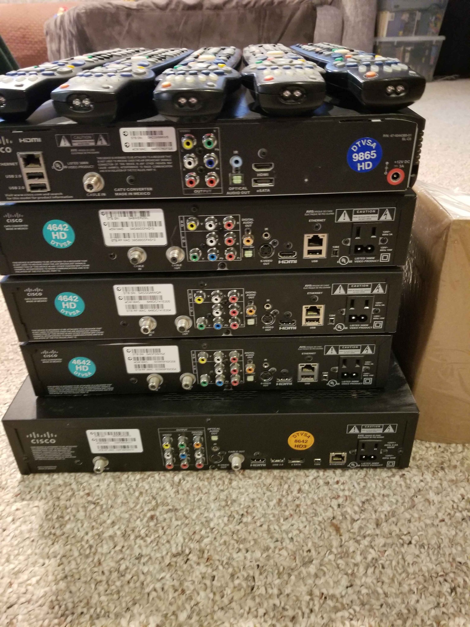 5 working Rogers TV PVR BOXES with remotes and modem/router. Sold as ...