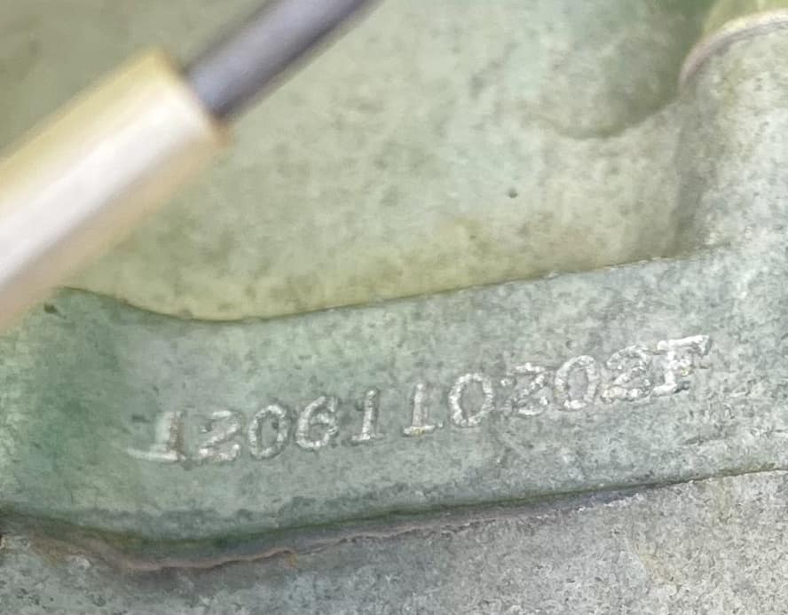 How to identify this engine and find original stickers?