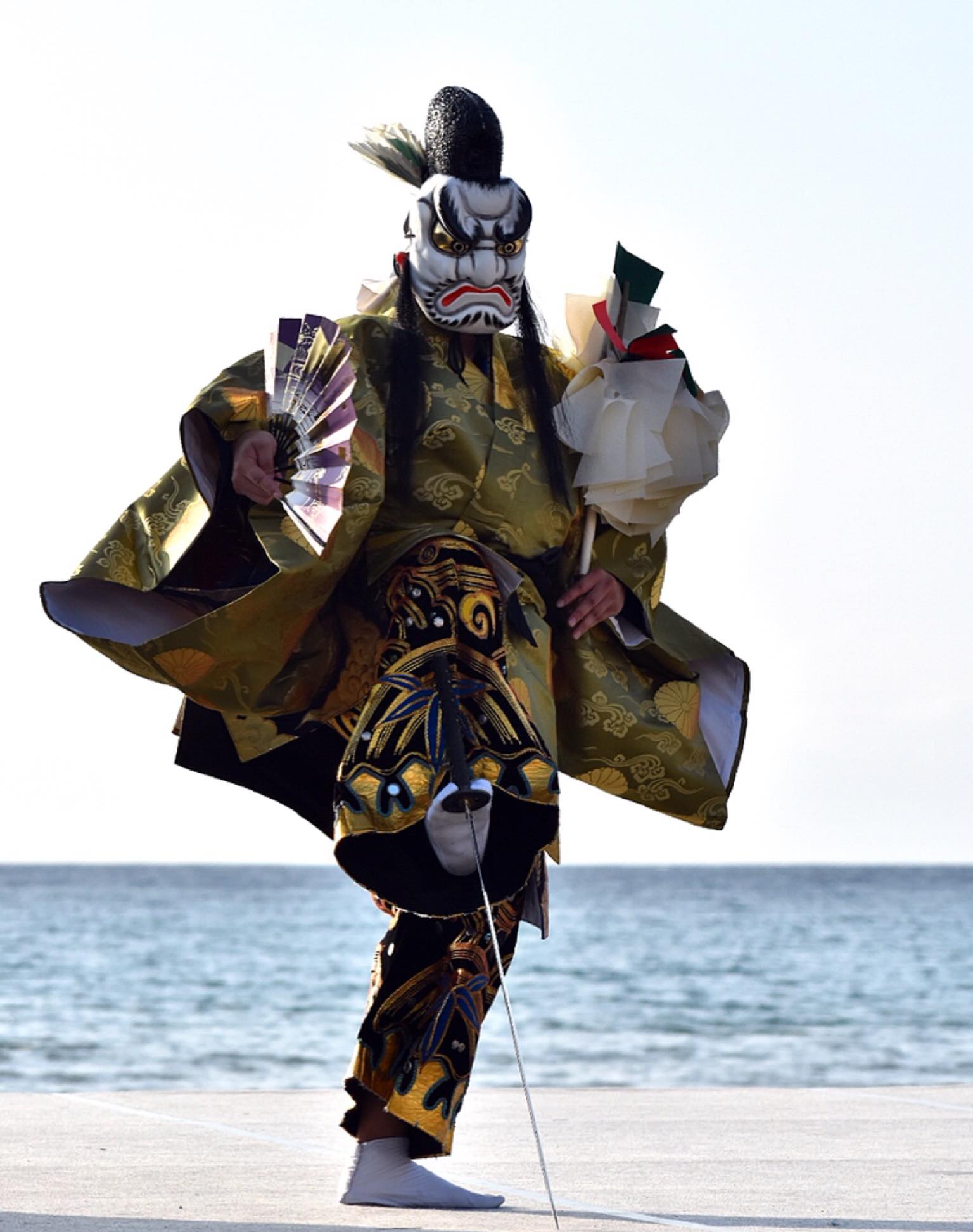 神楽写真 ～ 舞姫 ～ - 神楽写真 ～ 舞姫 ～ added a new photo — at 大田市民会館.