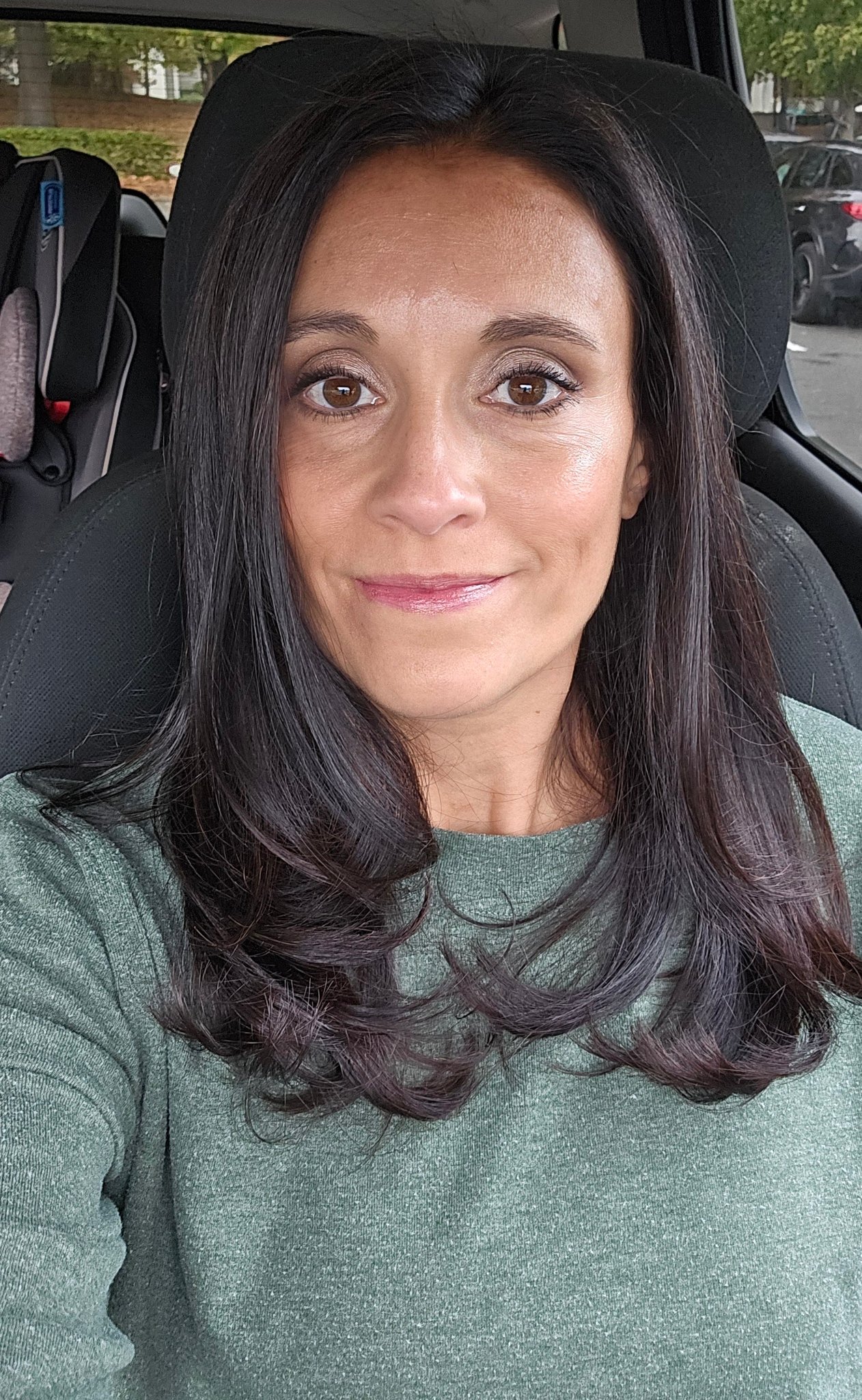 Every Saturday I do a post dedicated to giving you more insight on Biohacking. Today Is BTS of the @healthexpertsalliance Disrupt clinical show I originally went with @rah.heal @sharkgevity @essentiaorganicmattress and @protocol4health