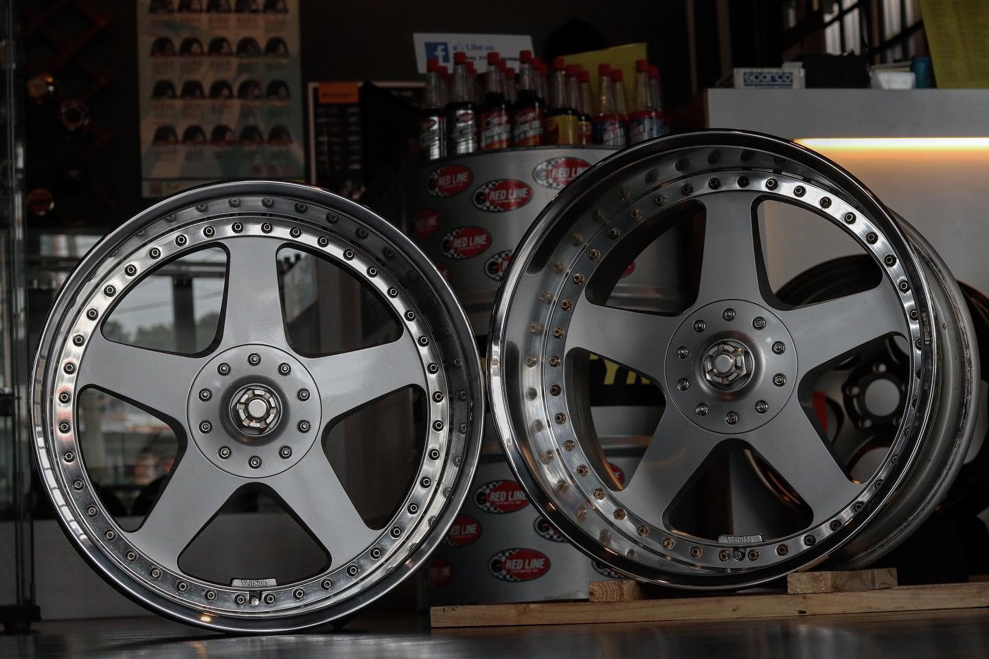 Discontinued Veilside Andrew Racing V is available for wide body 