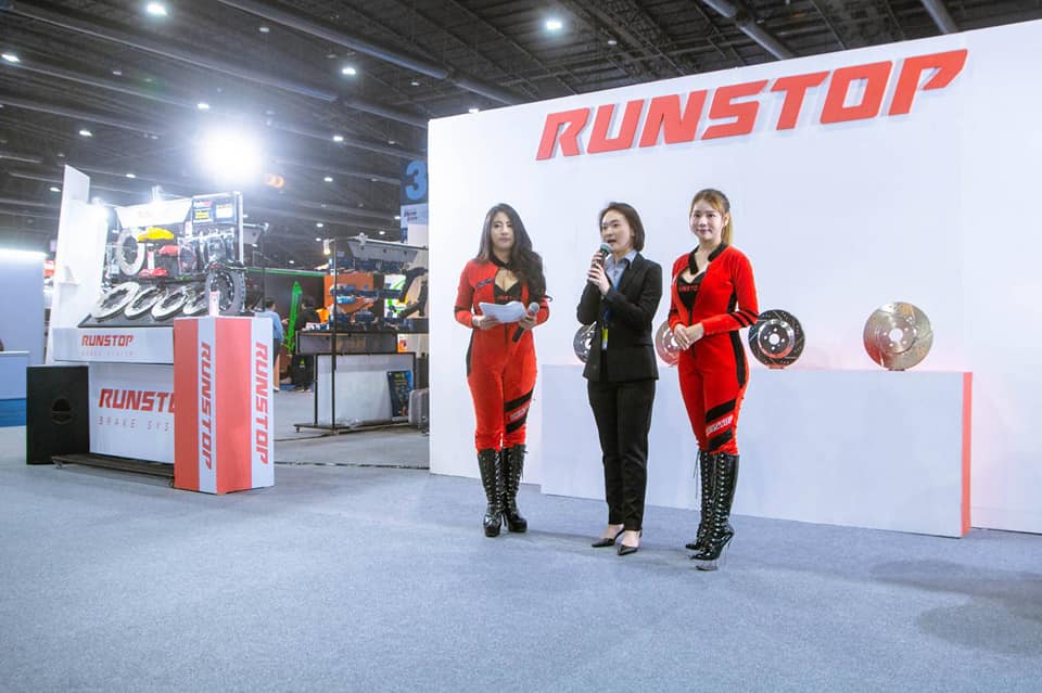 Runstop Racing - ภาพบรรยากาศงานเปิดตัว ชุดเบรคเพลาลอย... | Facebook