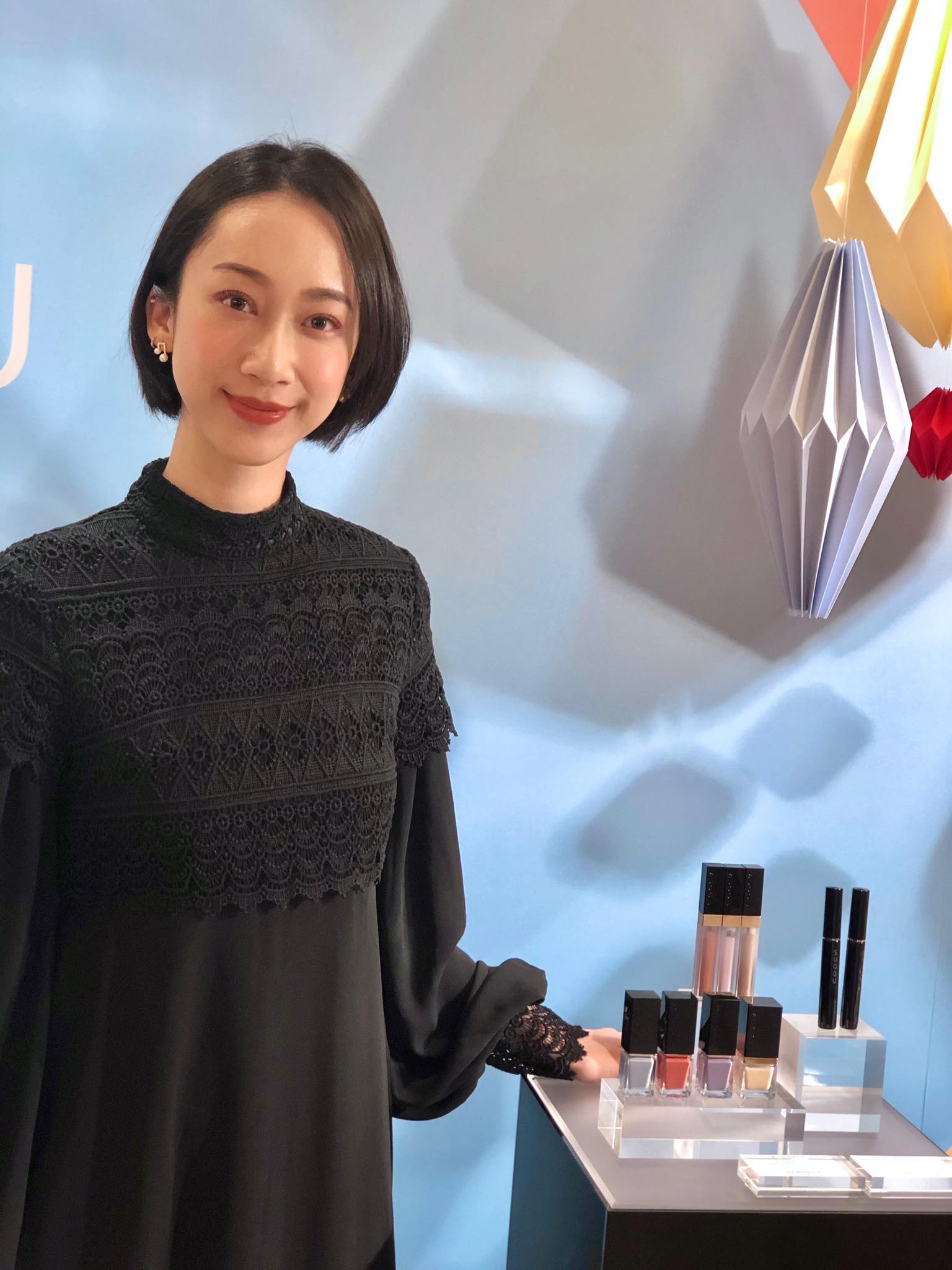 林涵LIN Han - ｜藝術之於彩妝｜ 日前出席 SUQQU Taiwan2020春妝發表會。...