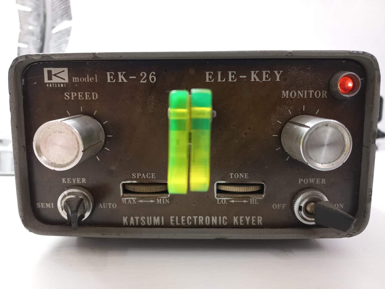 Working Katsumi EK-26 electronic keyer from 1970s