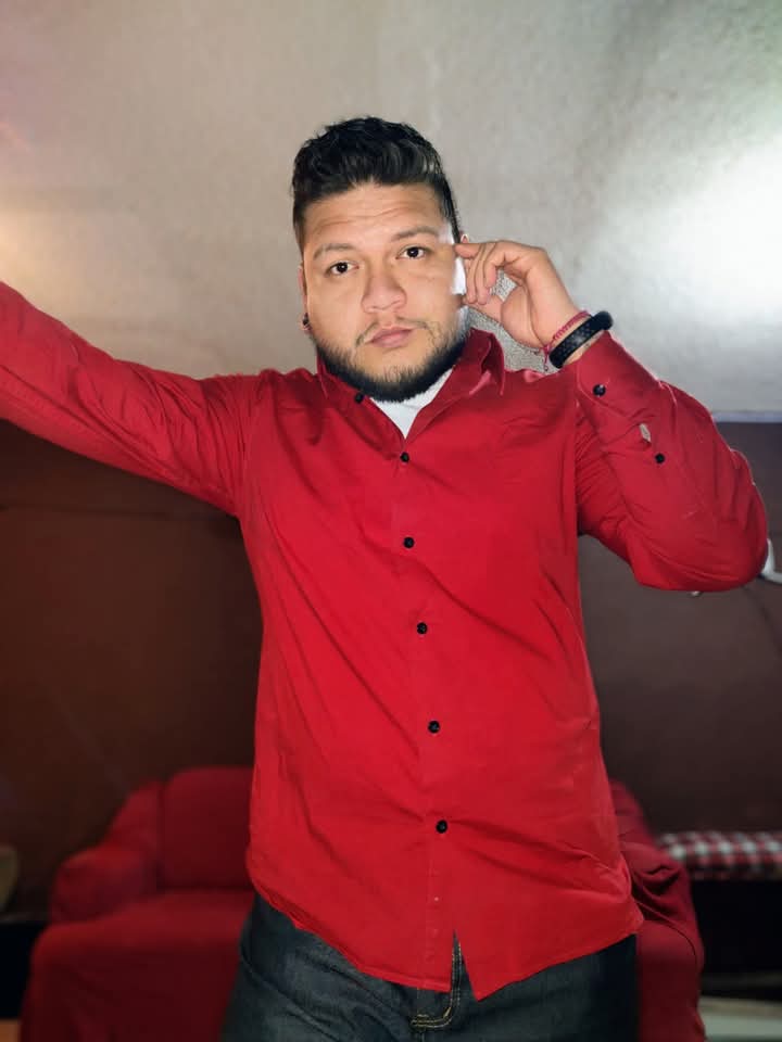 Alex Rojas