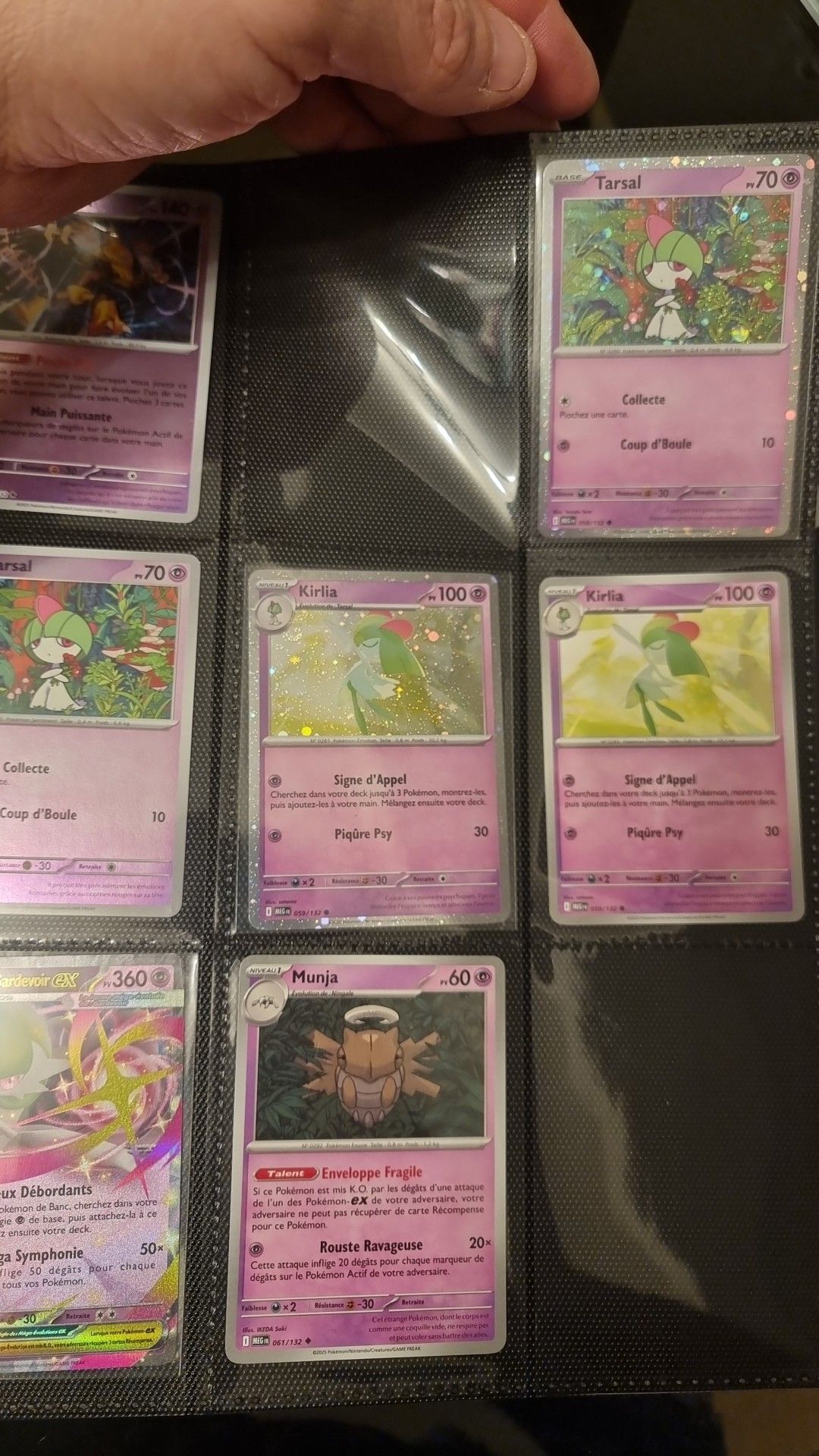 Lot De 30 Cartes Officielles – 5 Brillantes, Zéro Doublon, Dans Une Belle Boîte !